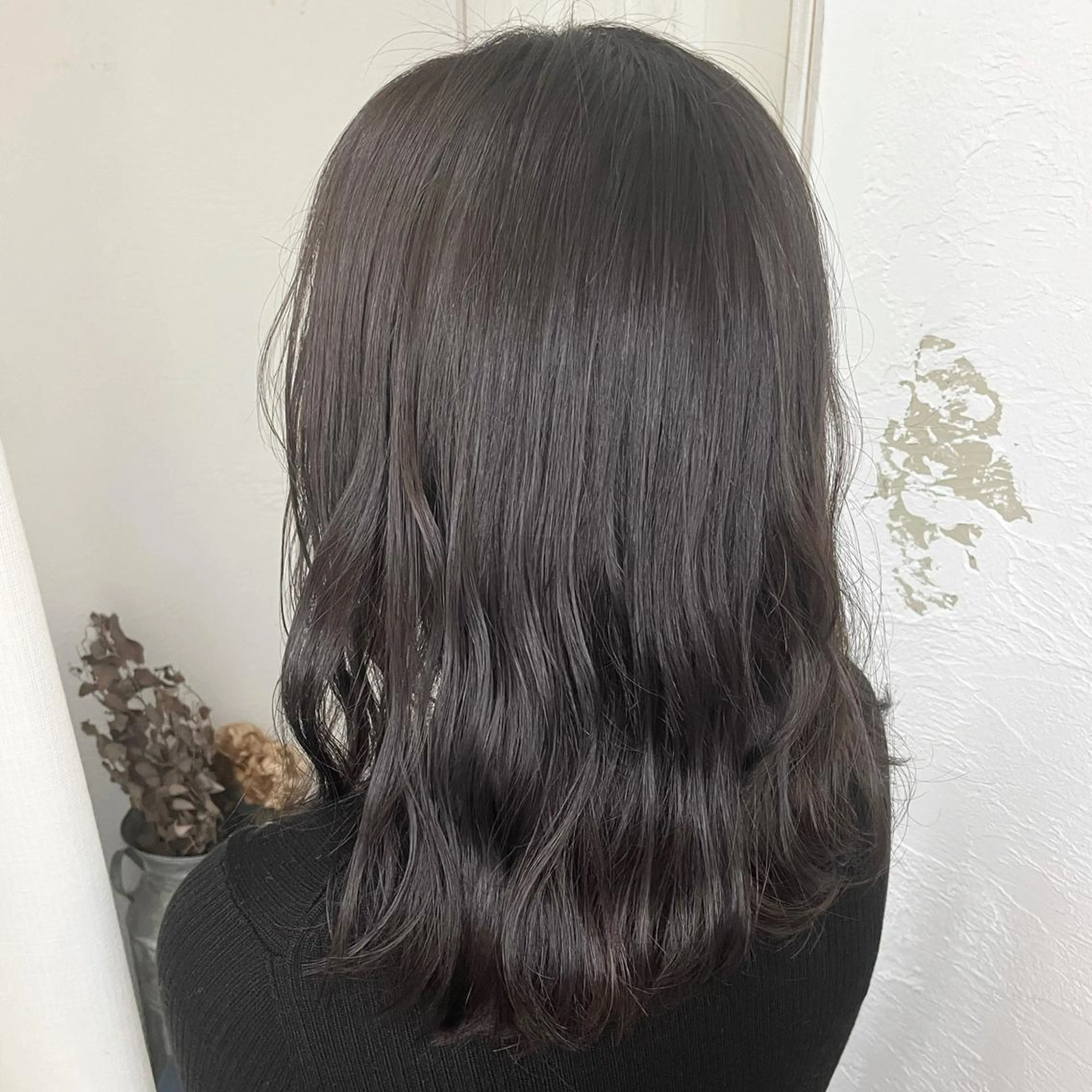 セミロング カラー ヘアカラー fio マナミのヘアスタイル