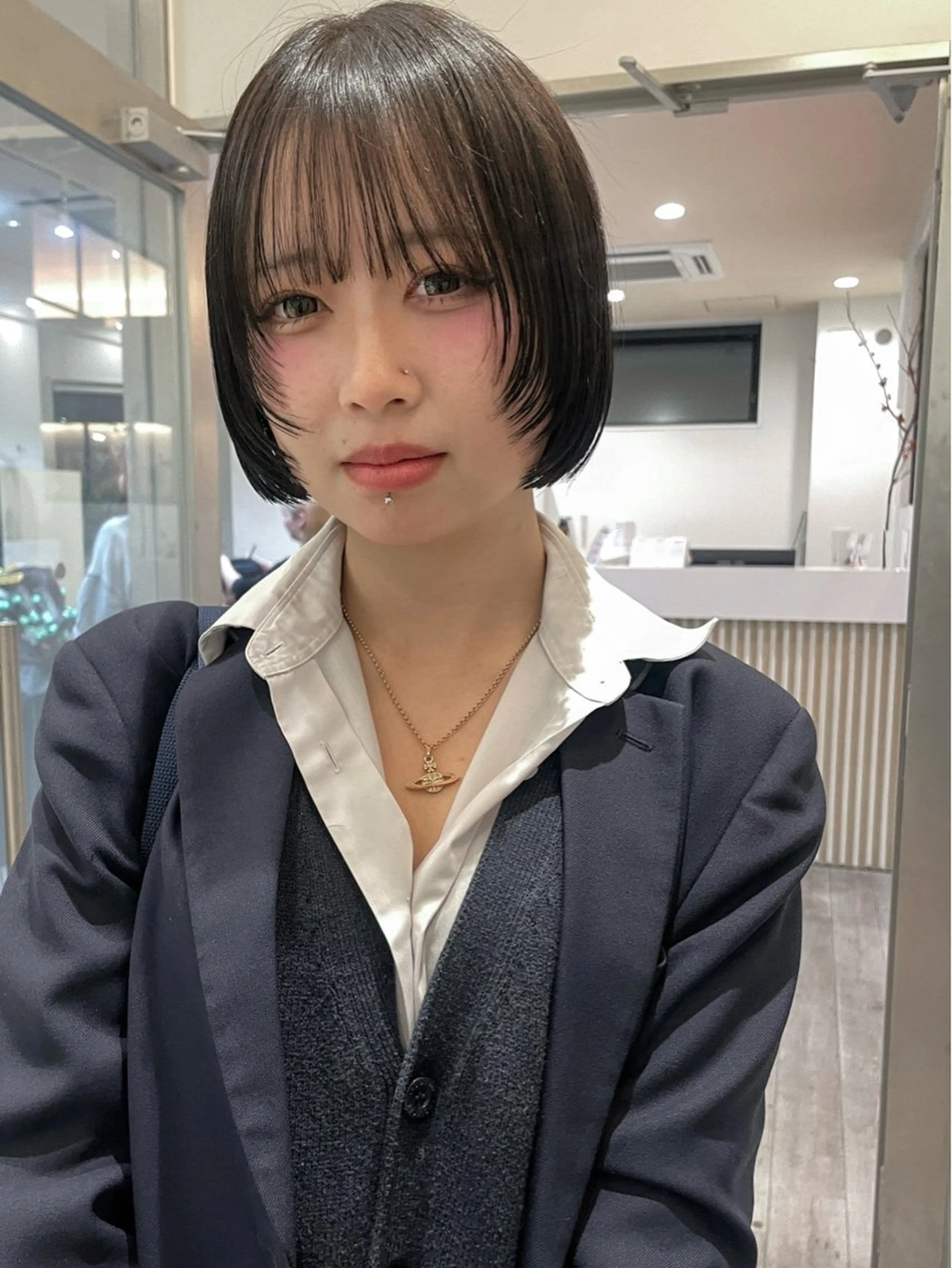 ミディアム カラー カット ヘアカラー 抜け感ボブ×パーマ |kazaneのヘアスタイル