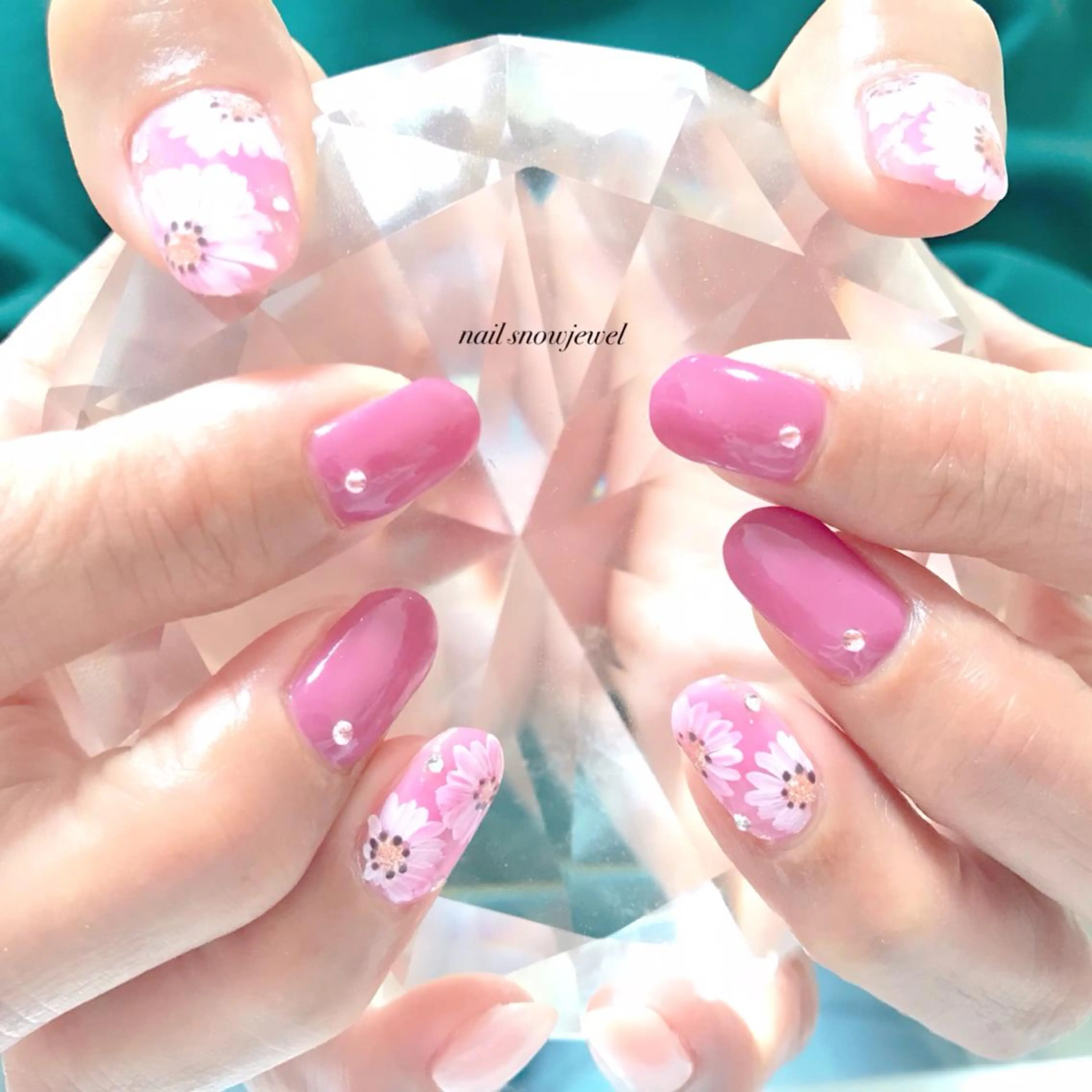 ネイル nail snowjewelのネイルデザイン