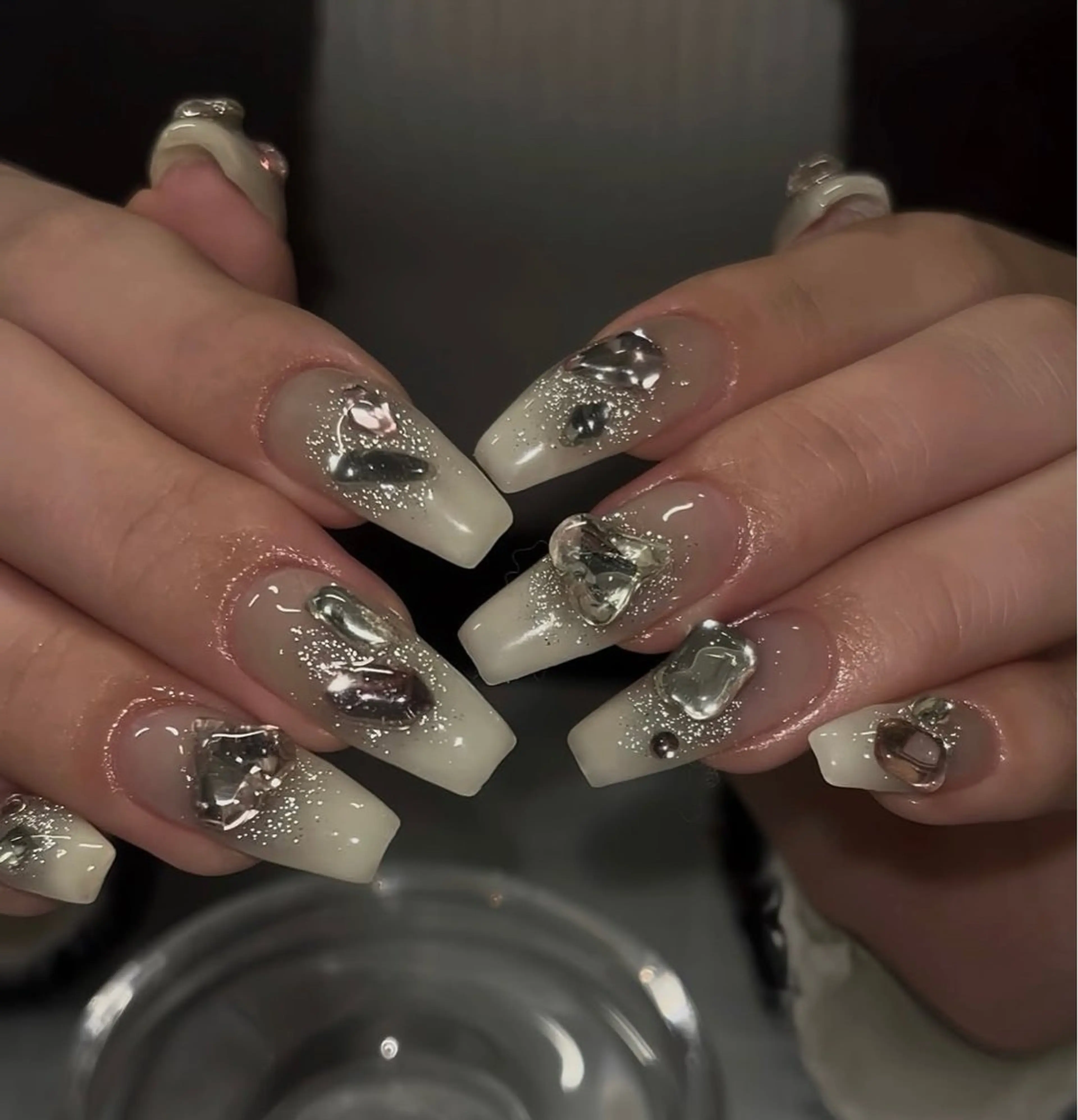 ネイル ジェルネイル パラジェル スカルプネイル ネイルチップ ハンドネイル NiJi Nailsのネイルデザイン