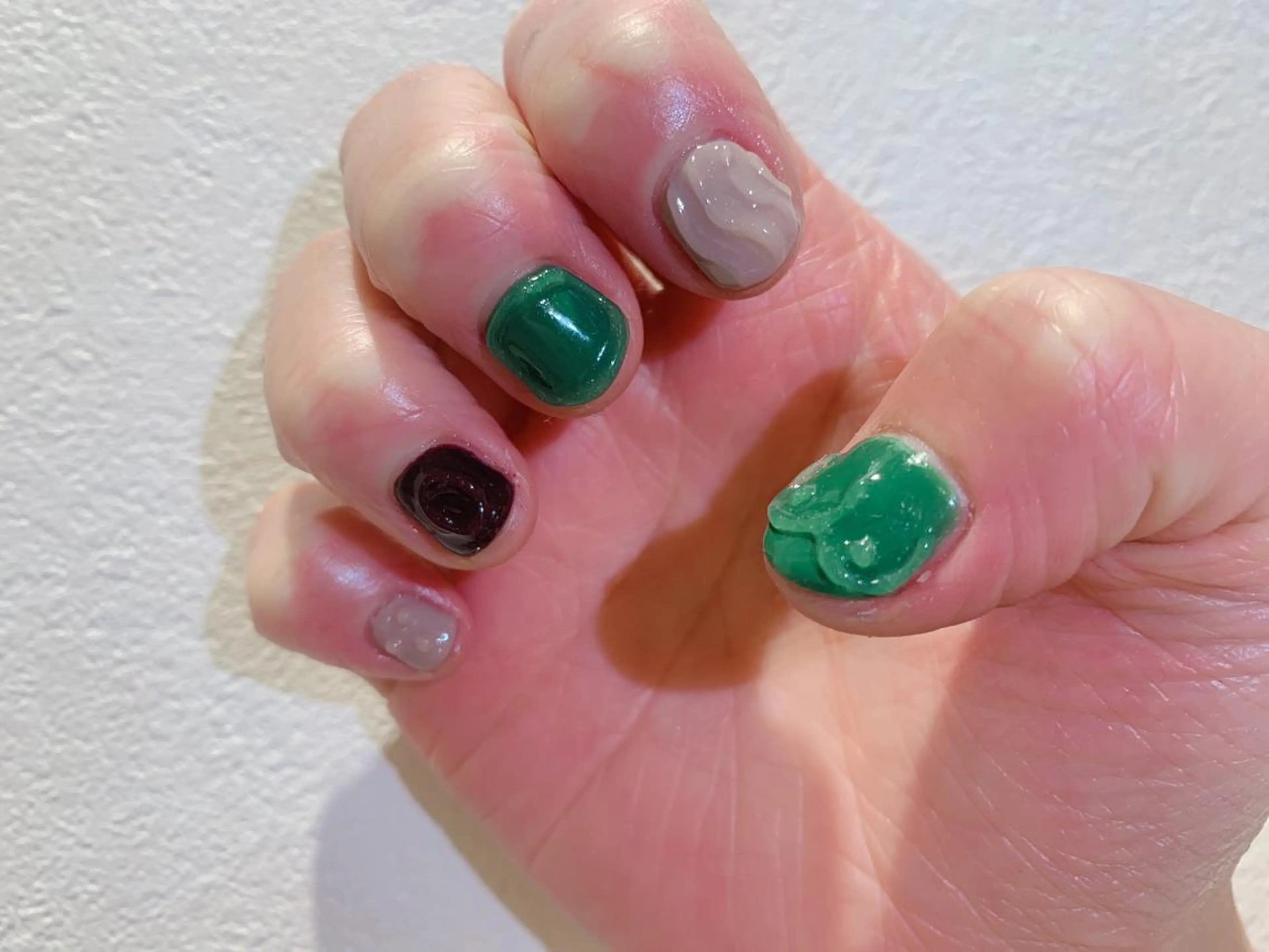 ネイル 透明感♡︎♡︎ 佐々木早苗のヘアスタイル