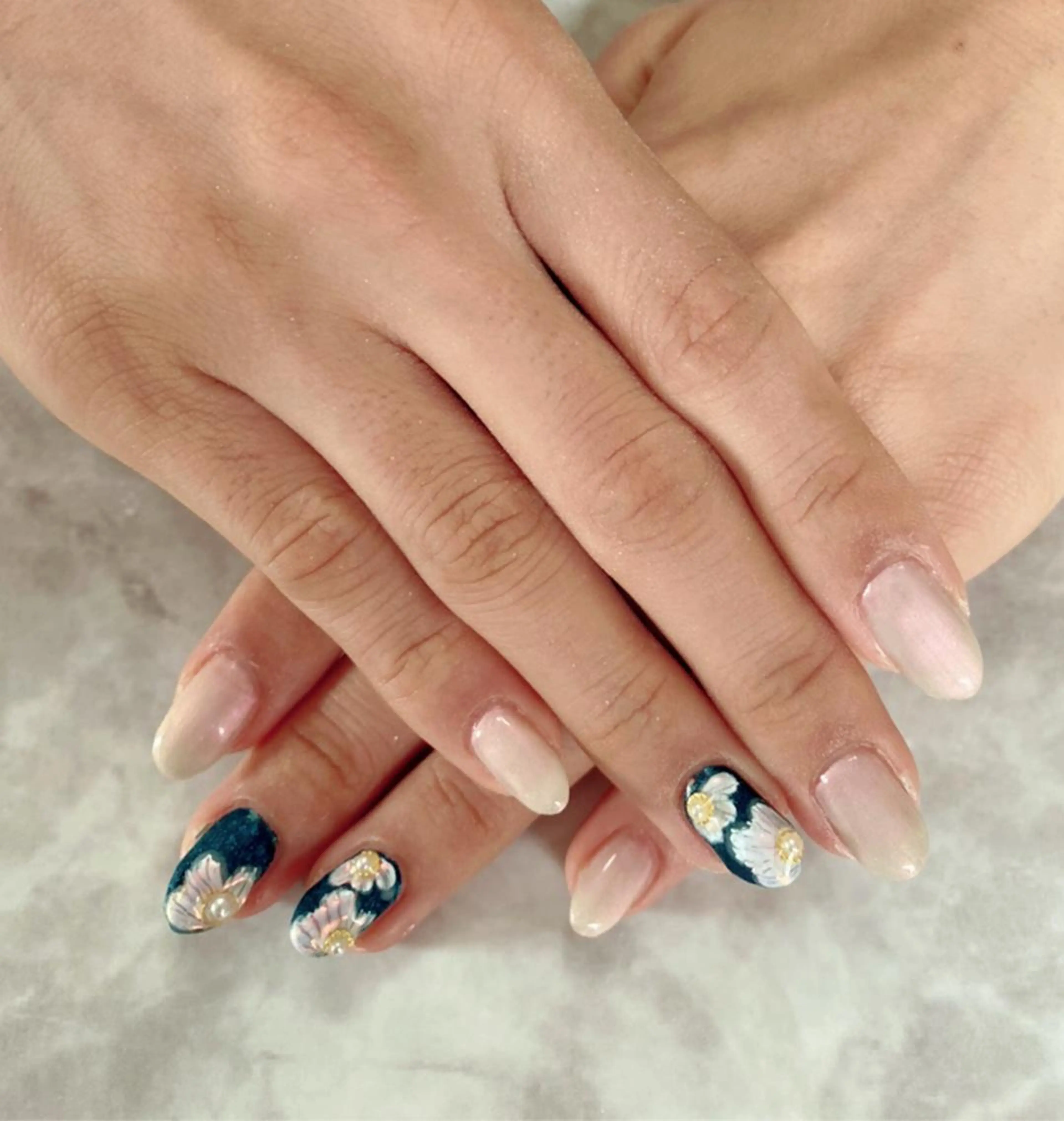 ネイル ネイリスト♡ AYAKOのネイルデザイン