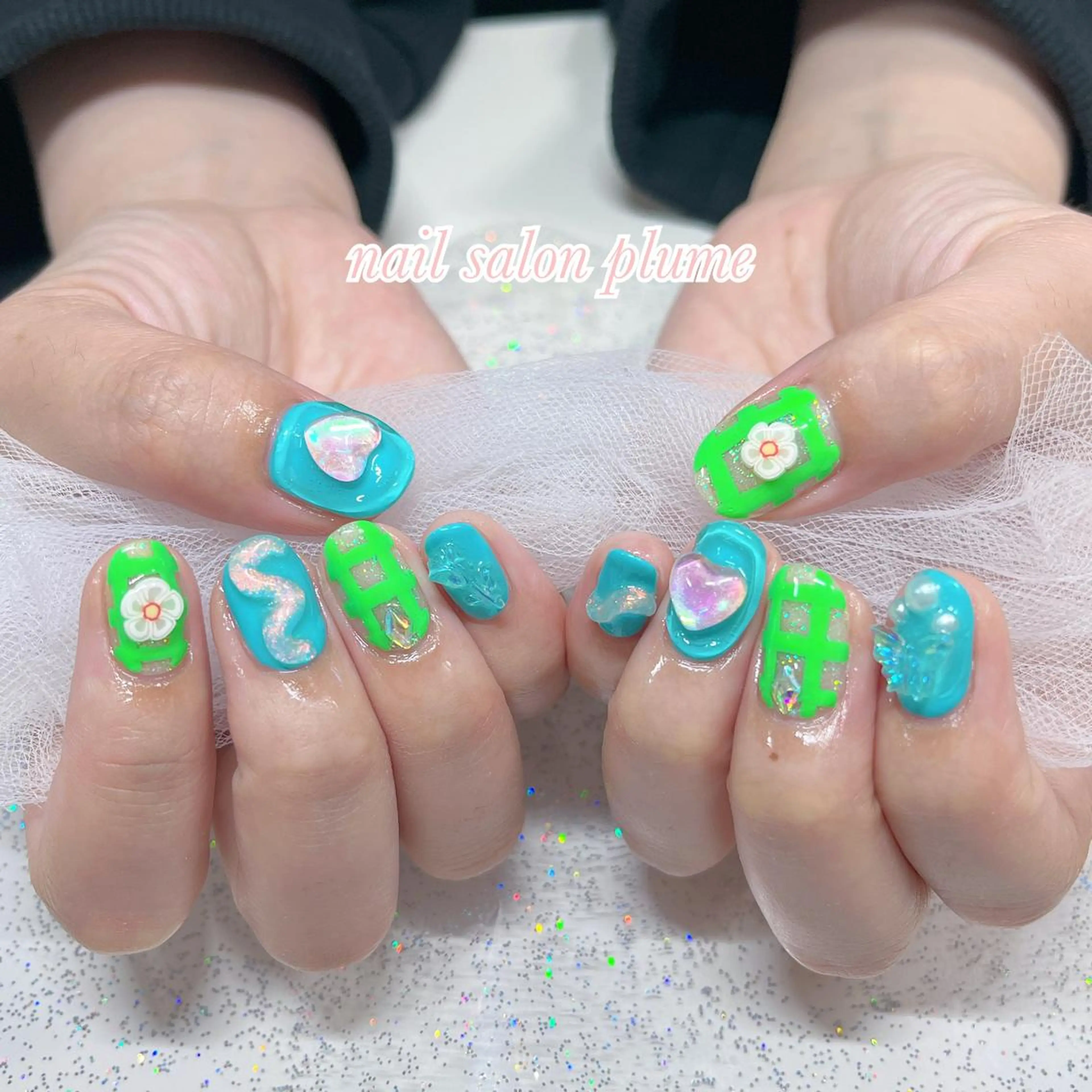 ネイル アートネイル オーロラネイル フラワーネイル ガーリー グリーン ハンドネイル plume nail ☆韓国ネイルのネイルデザイン