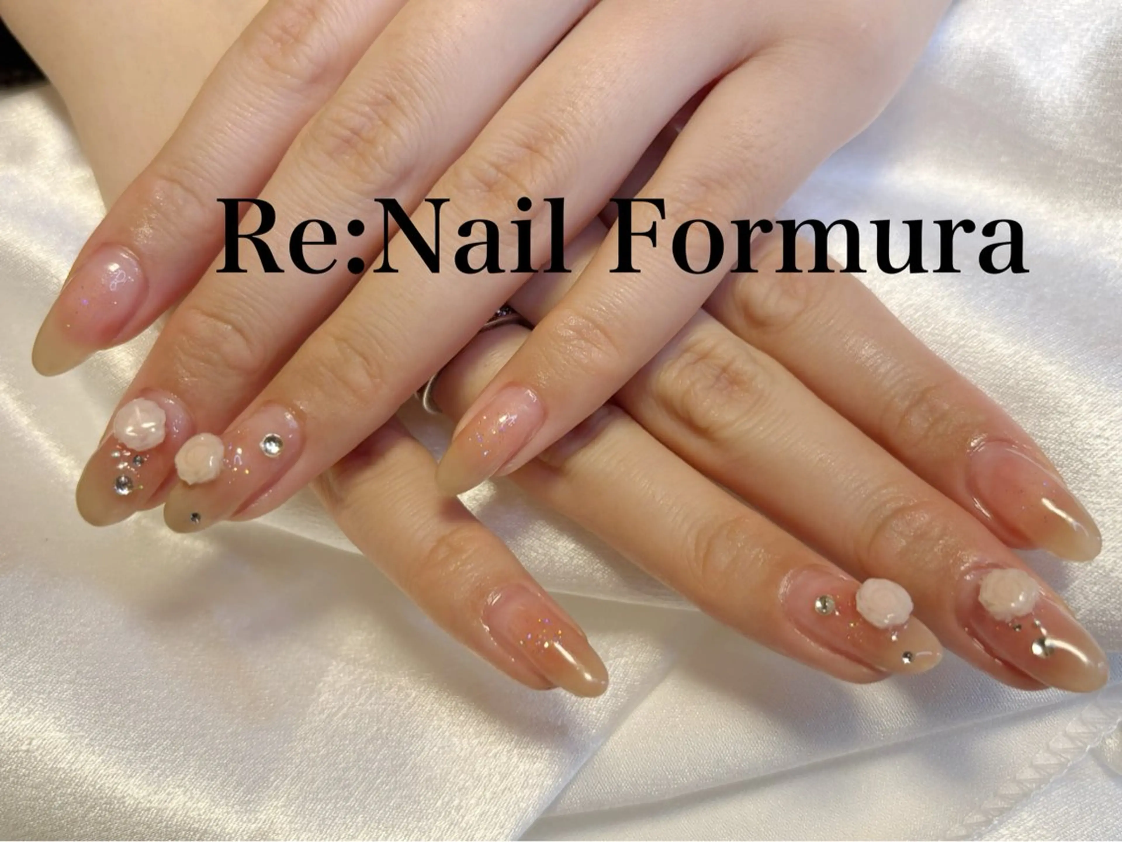 セミロング ハンドネイル kido chieのネイルデザイン