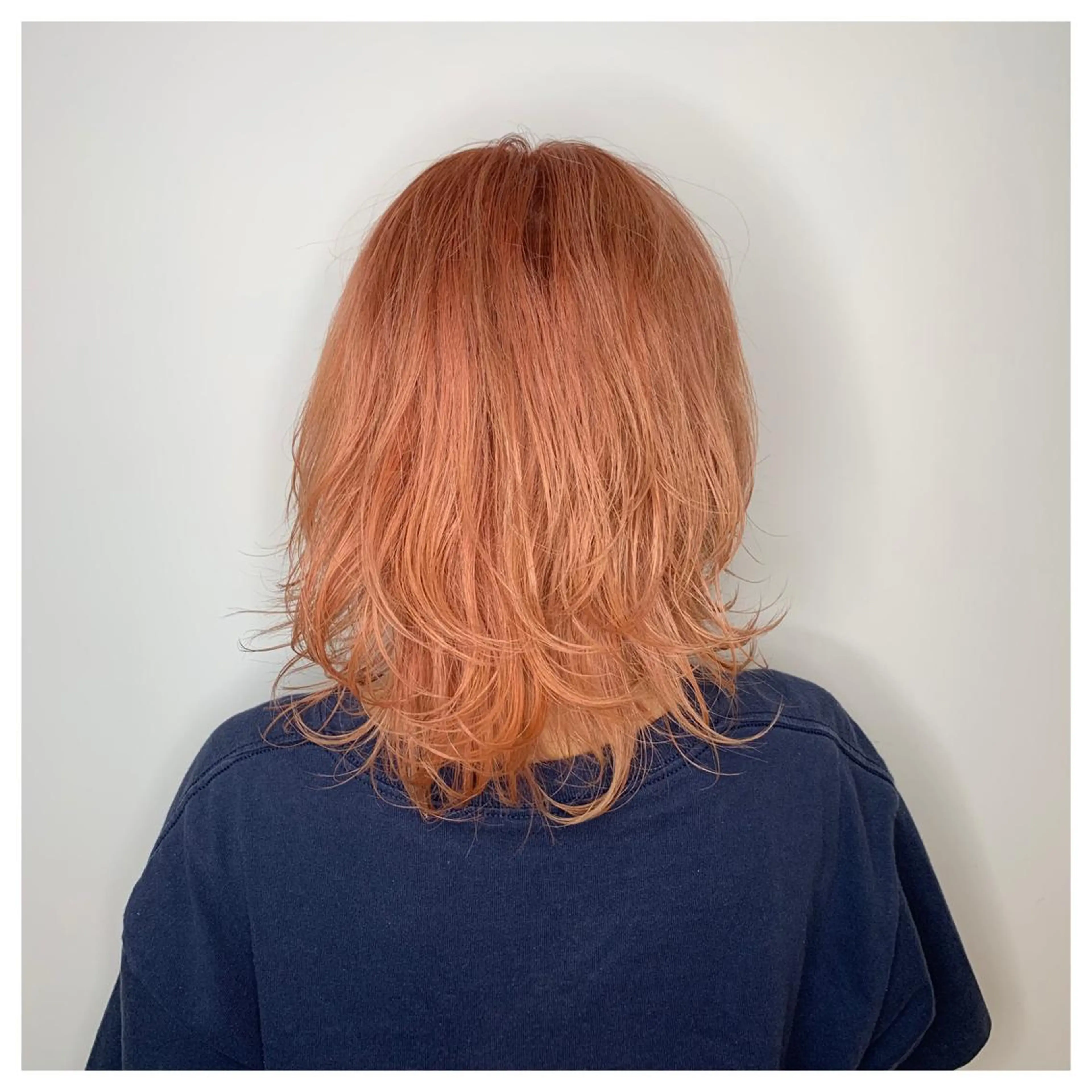 ミディアム カラー オレンジ マツオカ マコのヘアスタイル