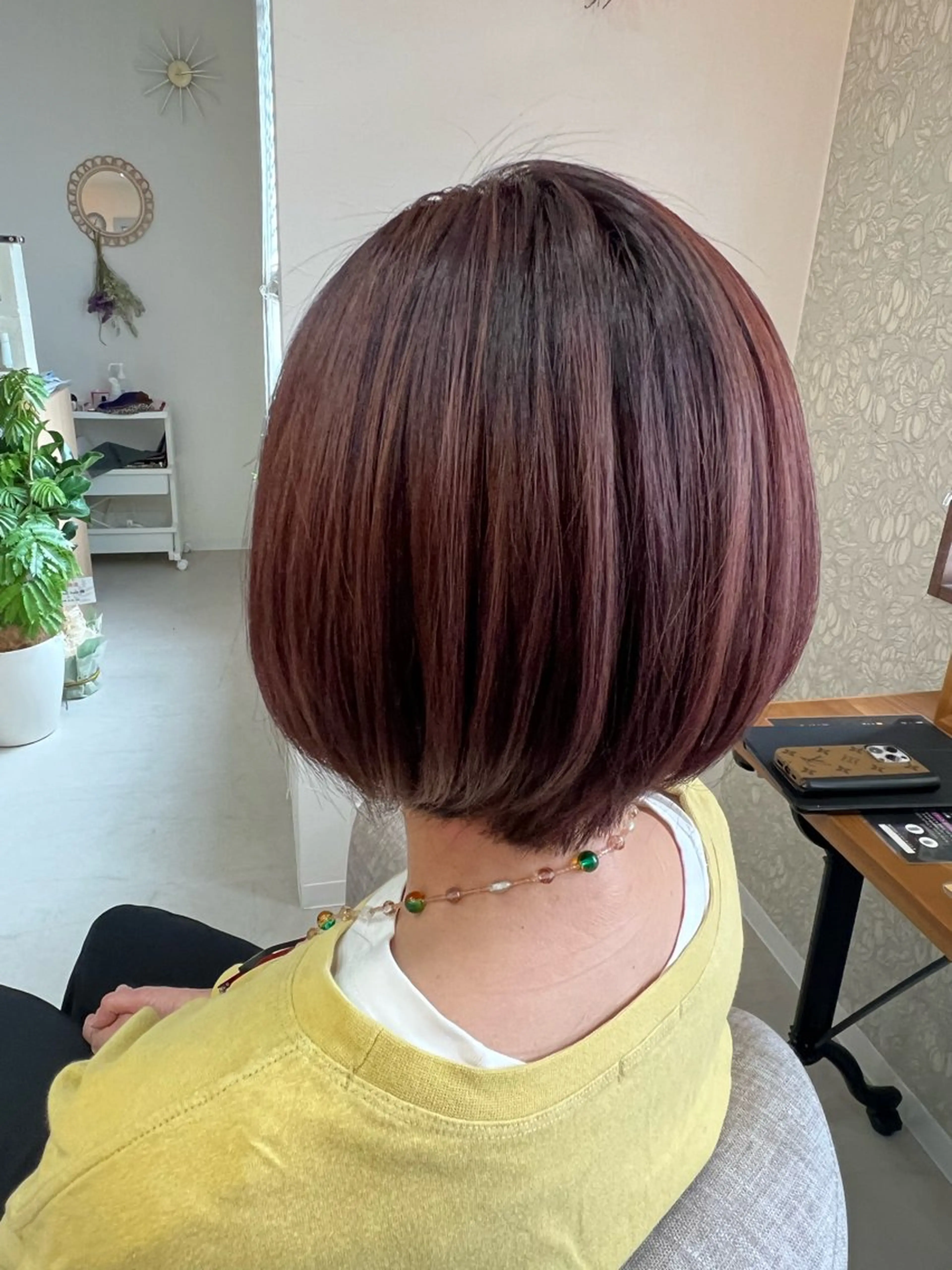 ショート カラー 村松 優美のヘアスタイル