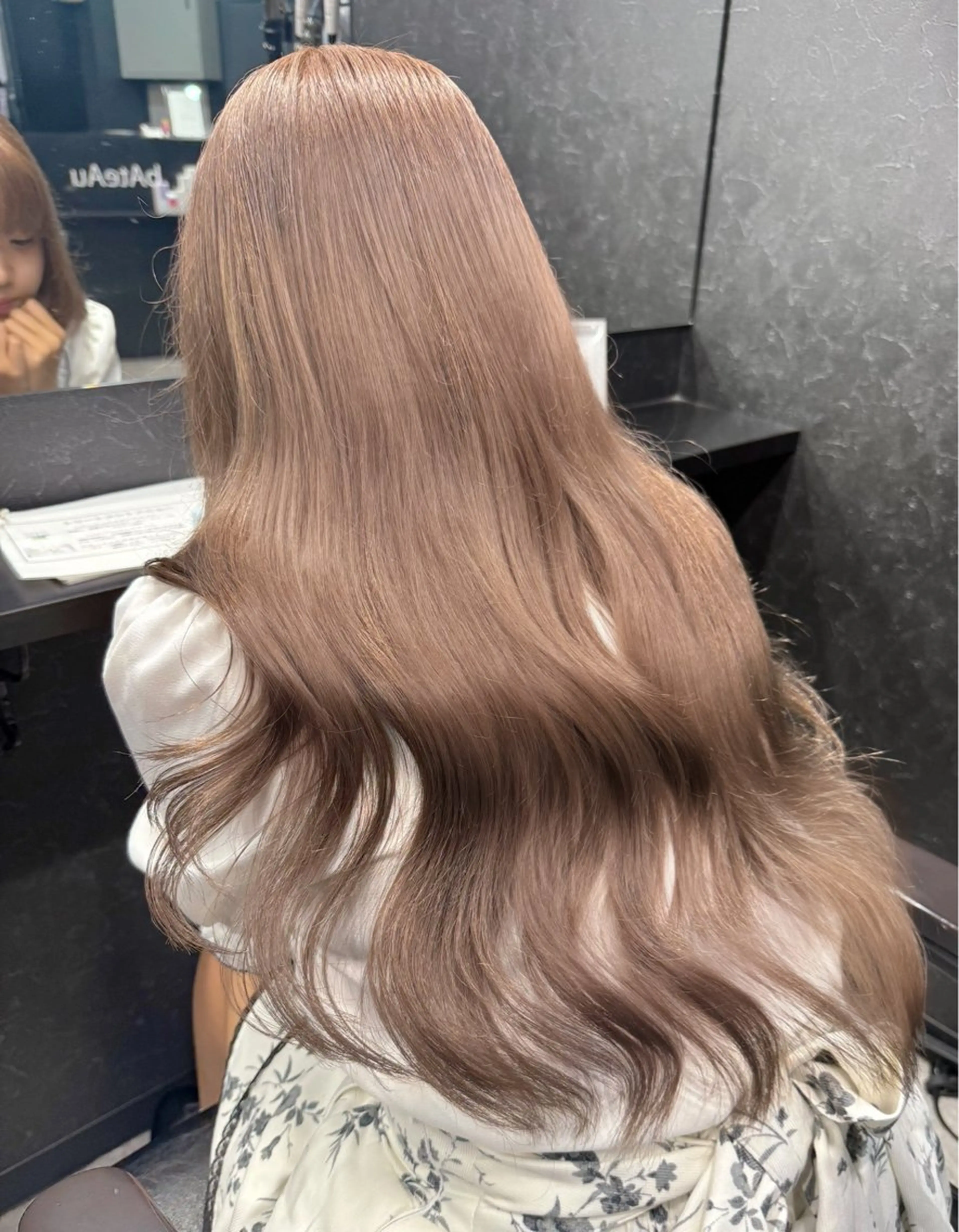 ロング ヘアカラー 横浜美容師 なごみ🩷のヘアスタイル