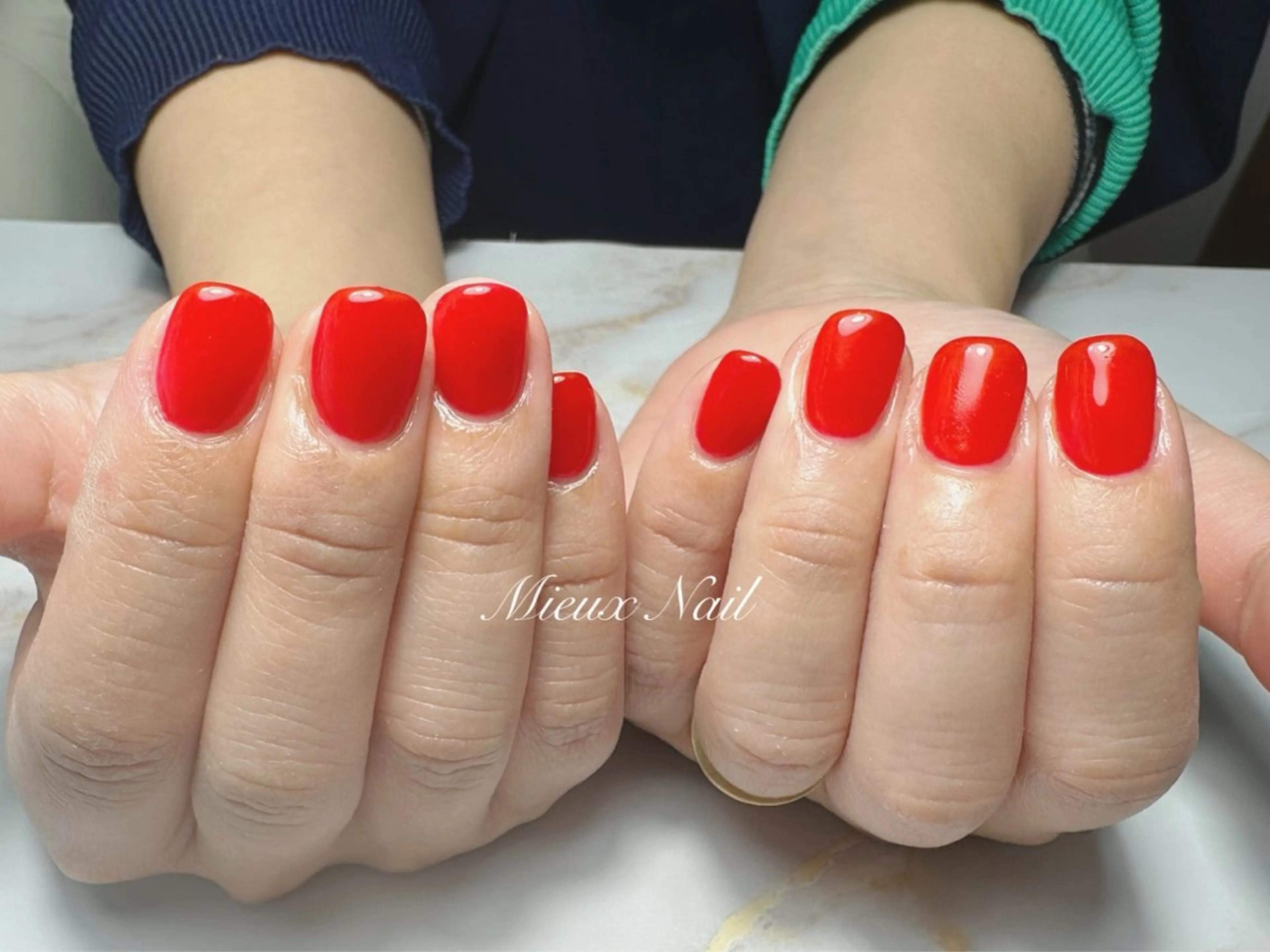 ネイル ハンドネイル 市川 麻衣子のネイルデザイン