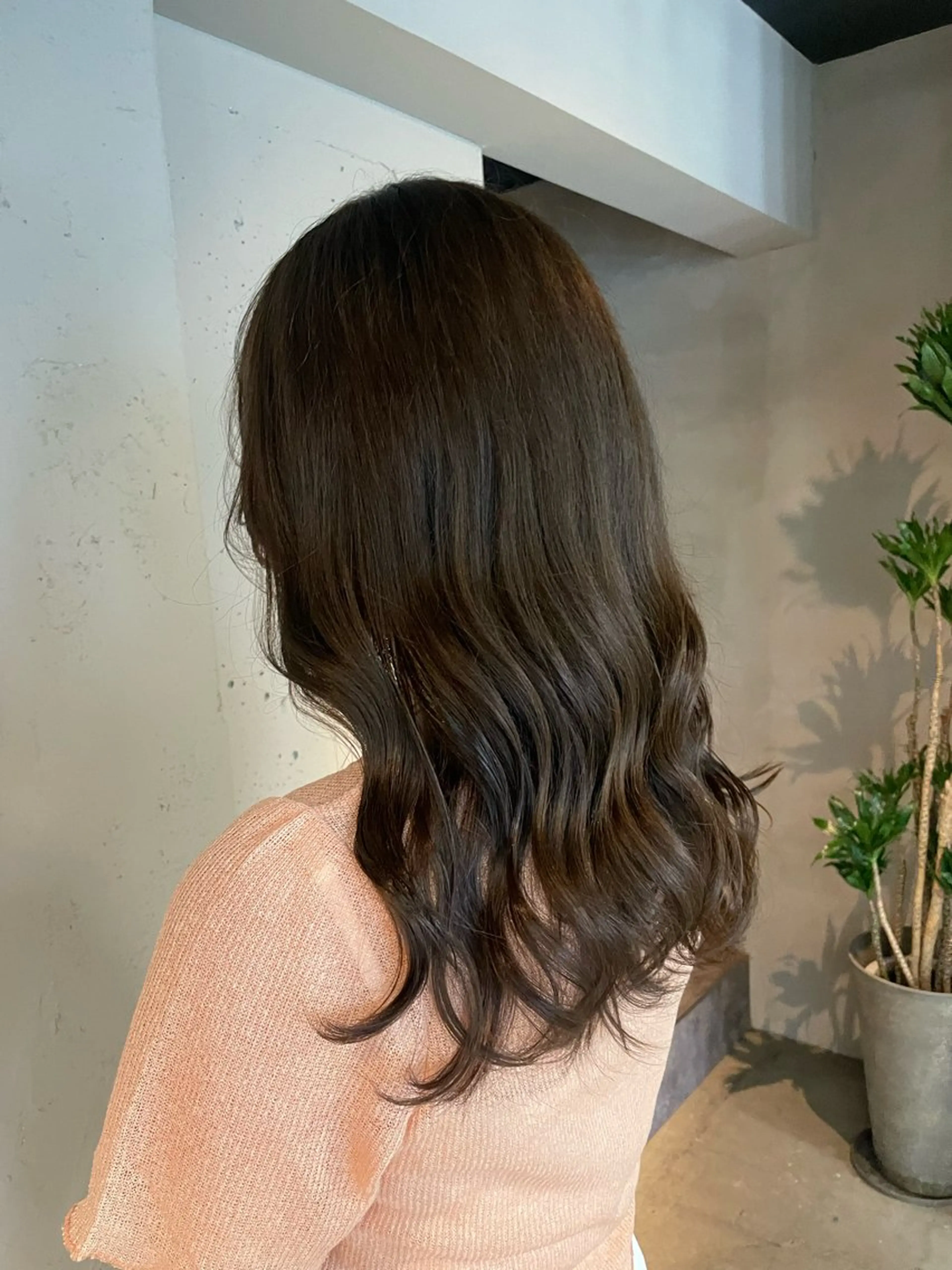 ミディアム カラー ヘアカラー トリートメント 透明感・美髪 monsoワニベユナのヘアスタイル