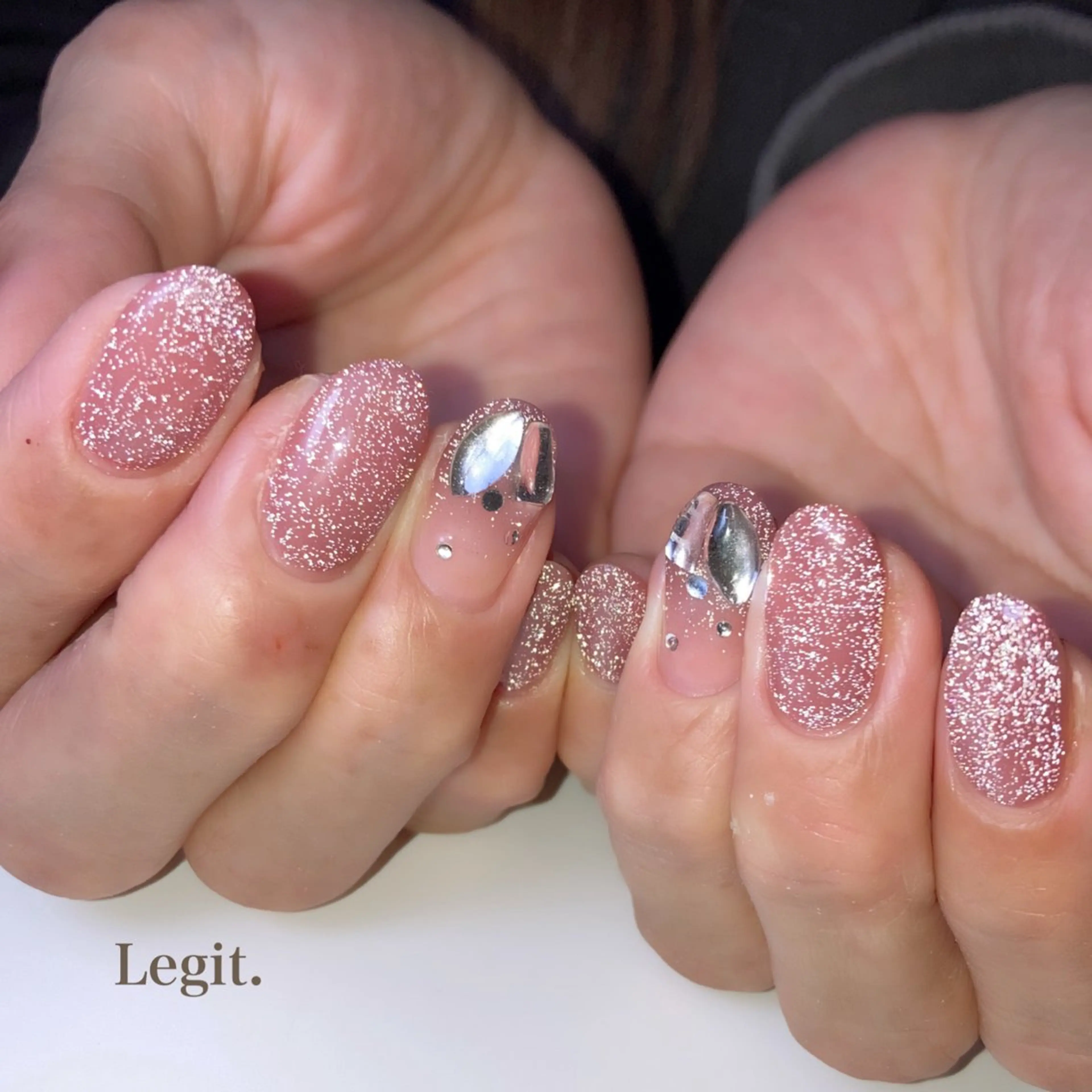 ネイル Legit nail salonのネイルデザイン