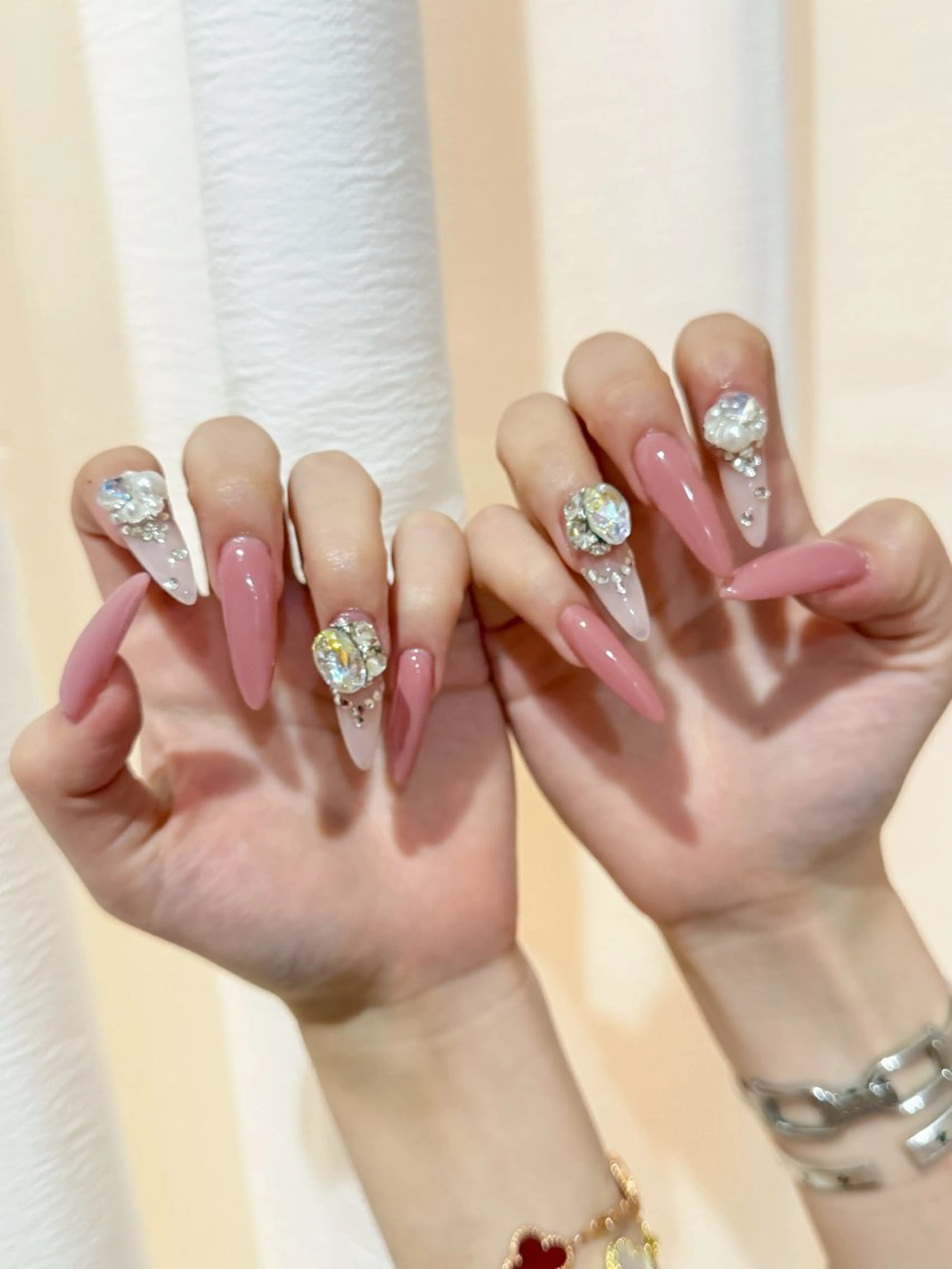 ネイル ハンドネイル D-BEAUTY Nailsalonのネイルデザイン