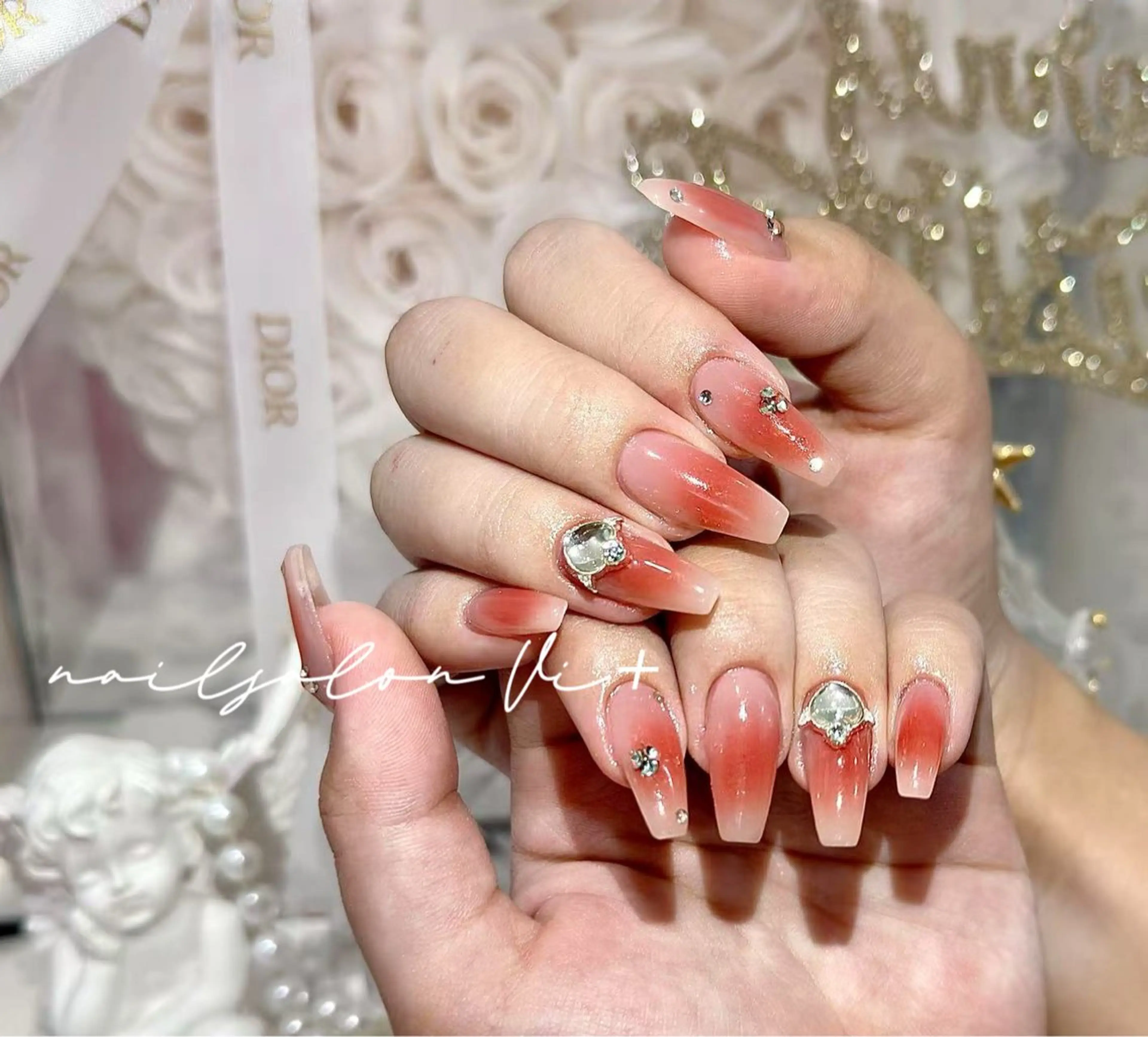 ネイル ハンドネイル ✨Nailsalon Vi+✨のネイルデザイン