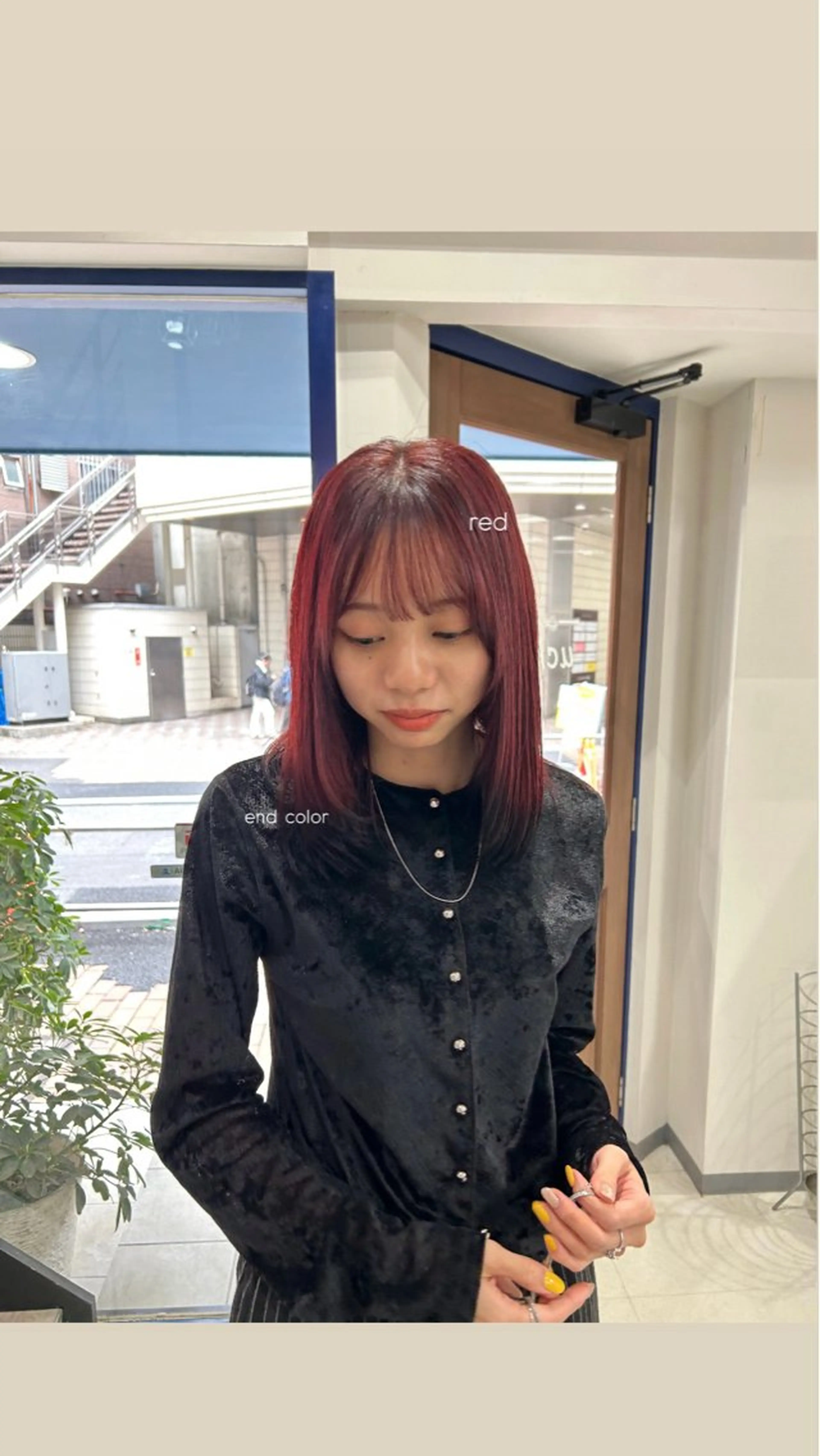 ミディアム カット ヘアカラー hana _のヘアスタイル