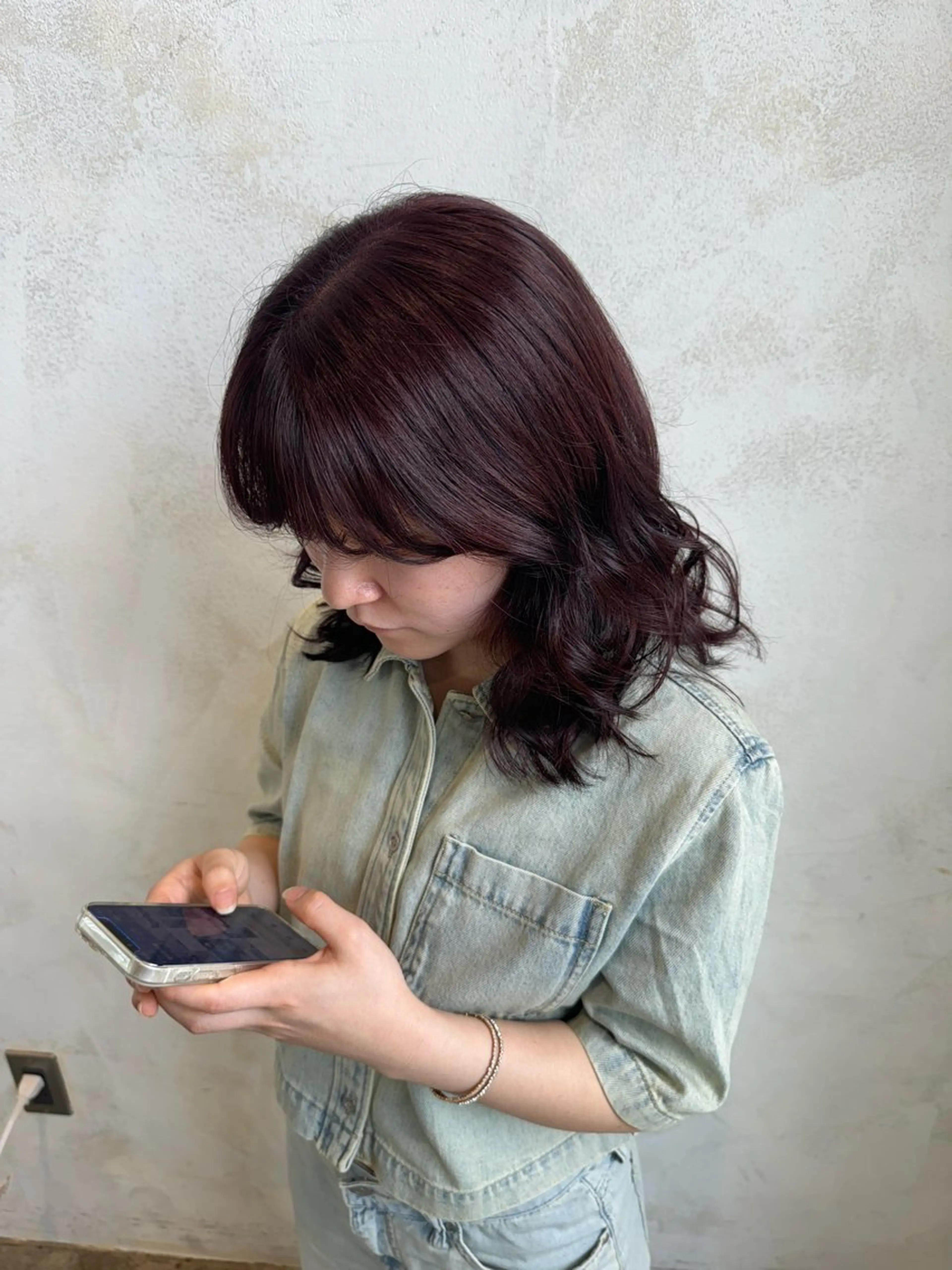 セミロング カラー ピンクカラー 吉留 文月のヘアスタイル