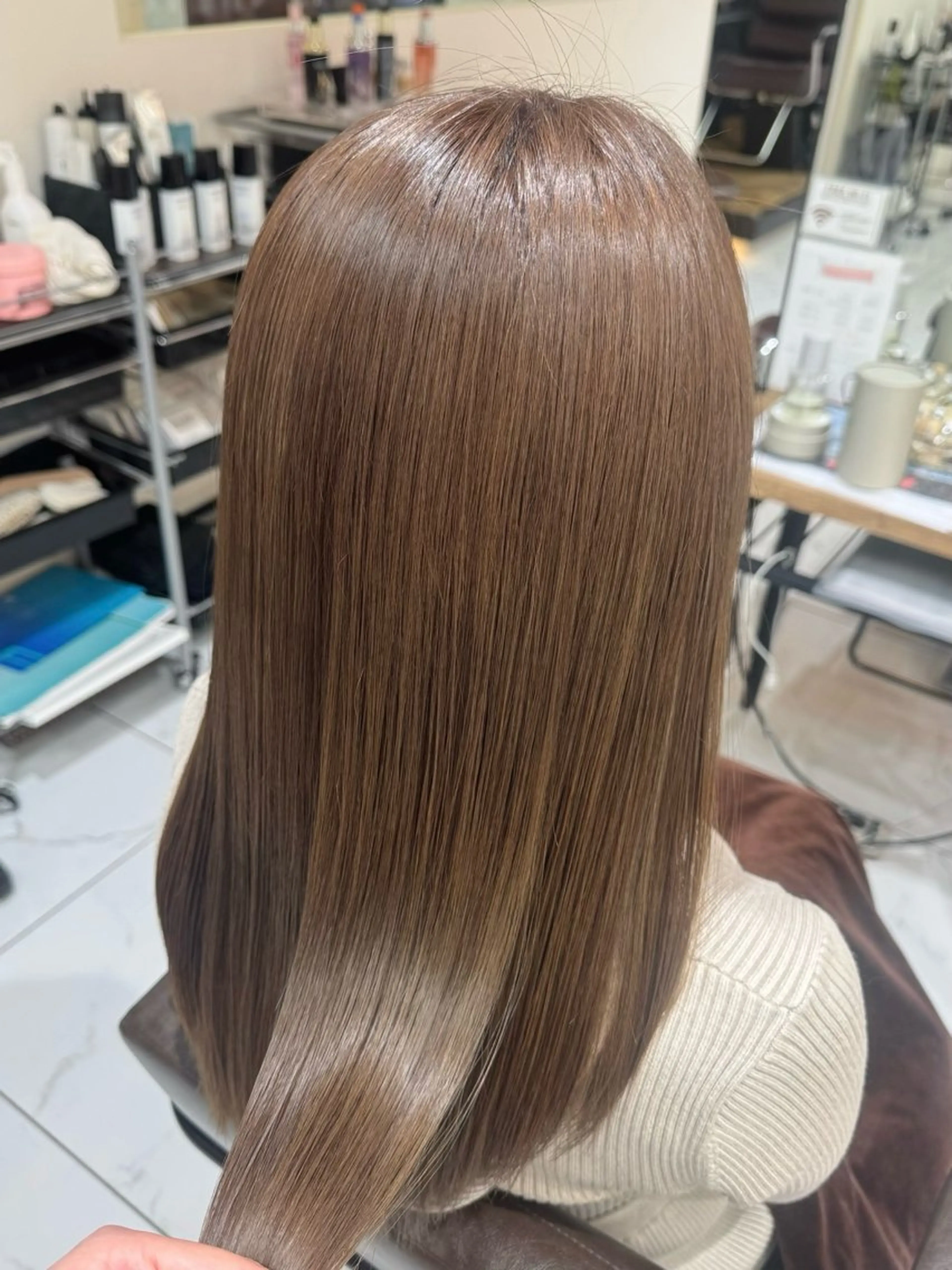 カラー 八木菜美 似合わせ/ニュアンスのヘアスタイル