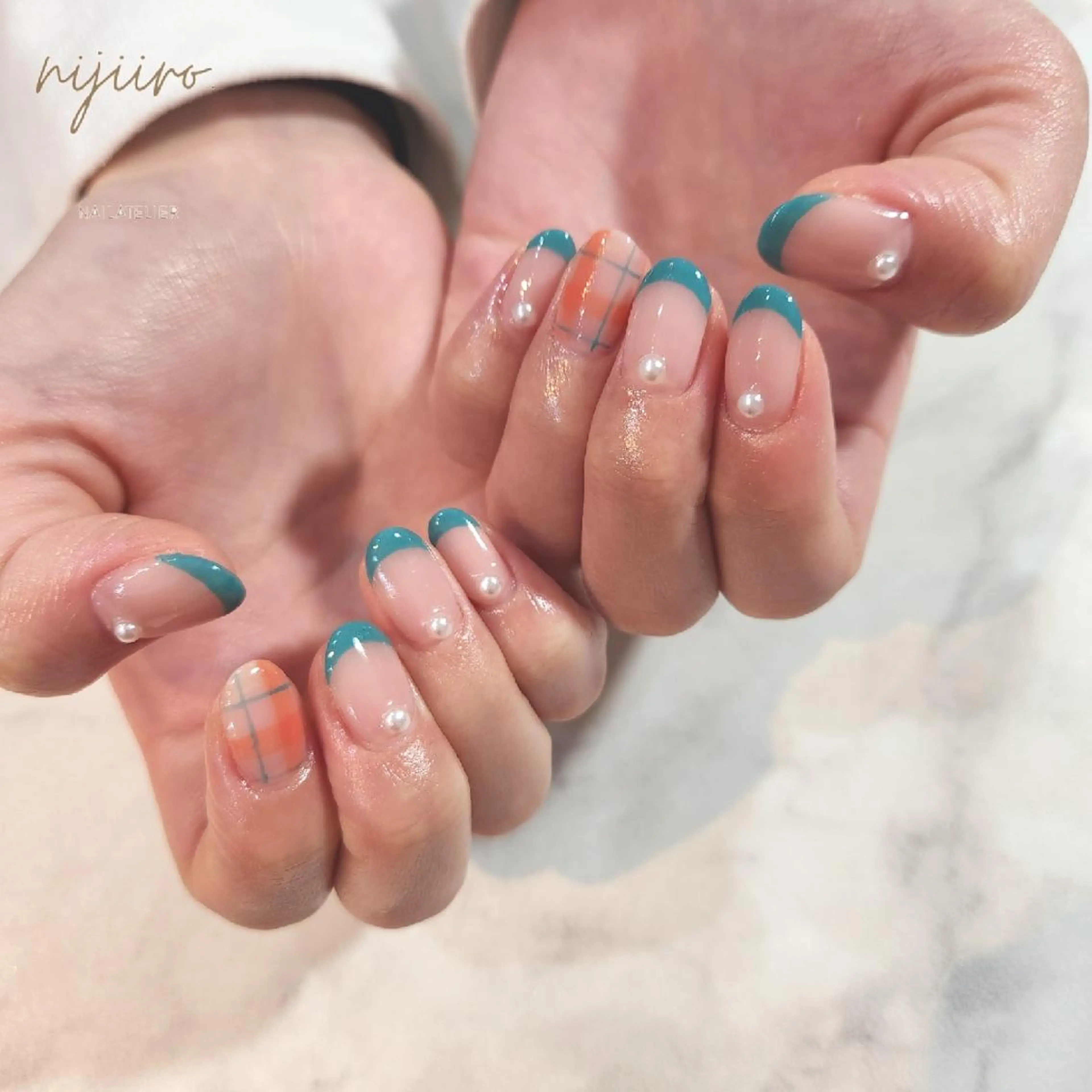 ネイル ハンドネイル nijiiro🌈 サトウのネイルデザイン