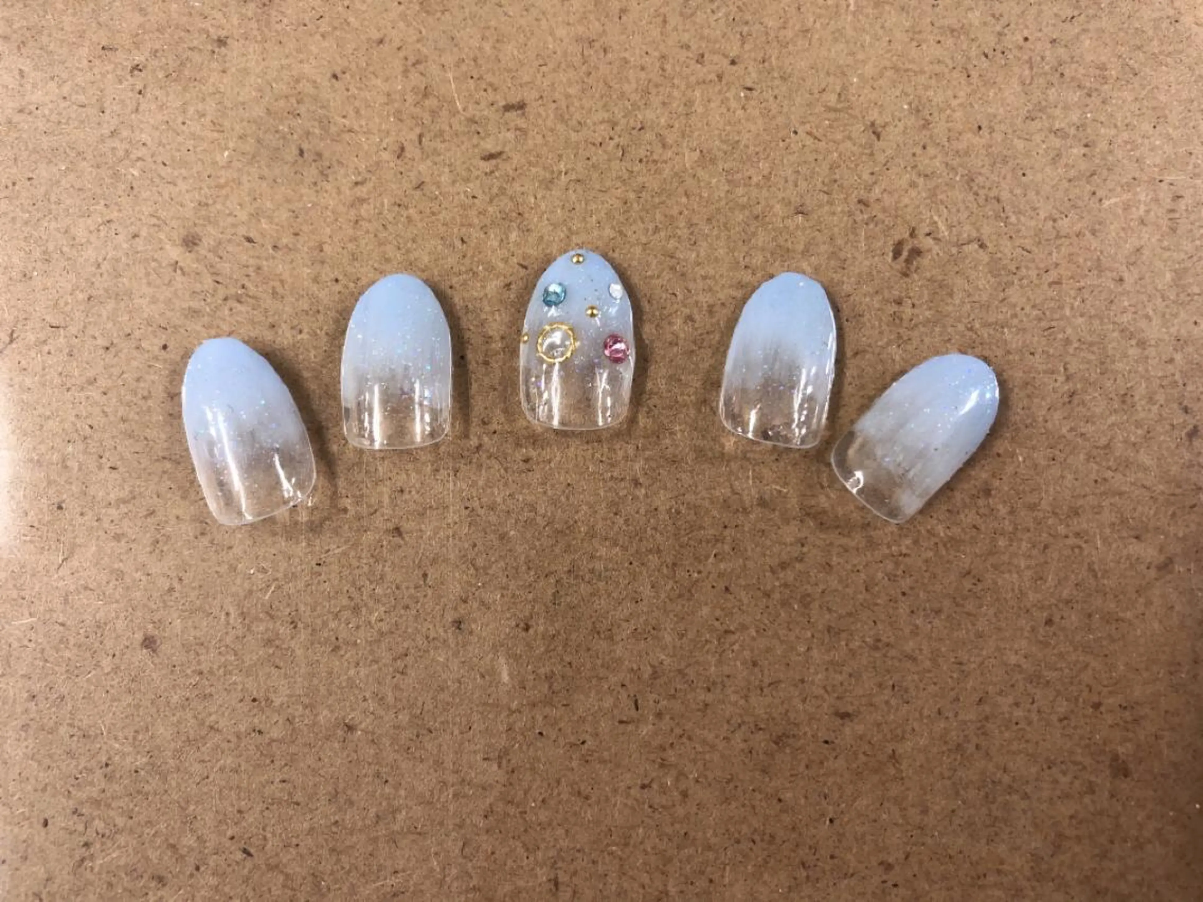 ネイル Dynamoon所属・吉田 芹菜のネイルデザイン