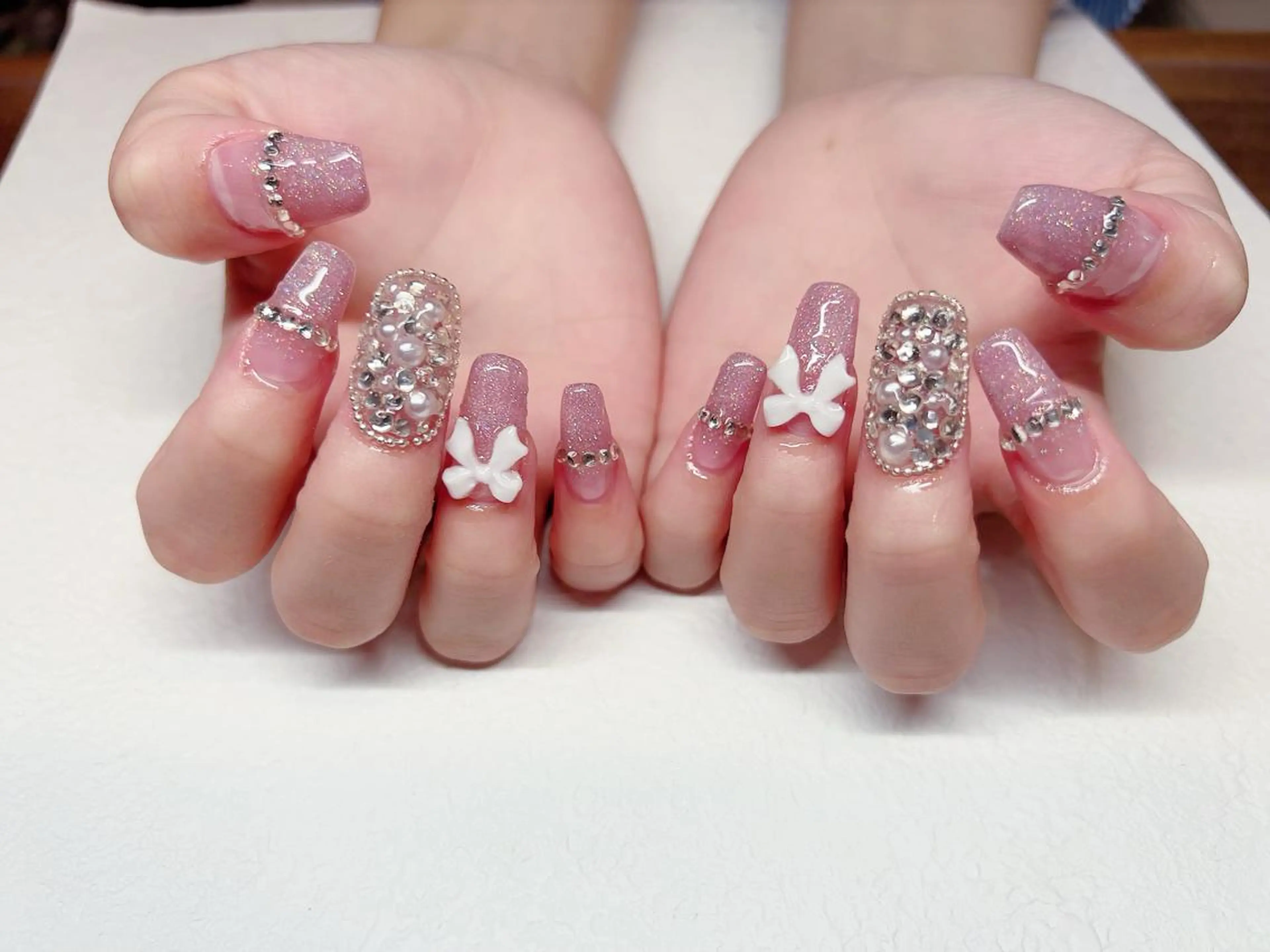 ネイル lucky nail 歌舞伎町のネイルデザイン