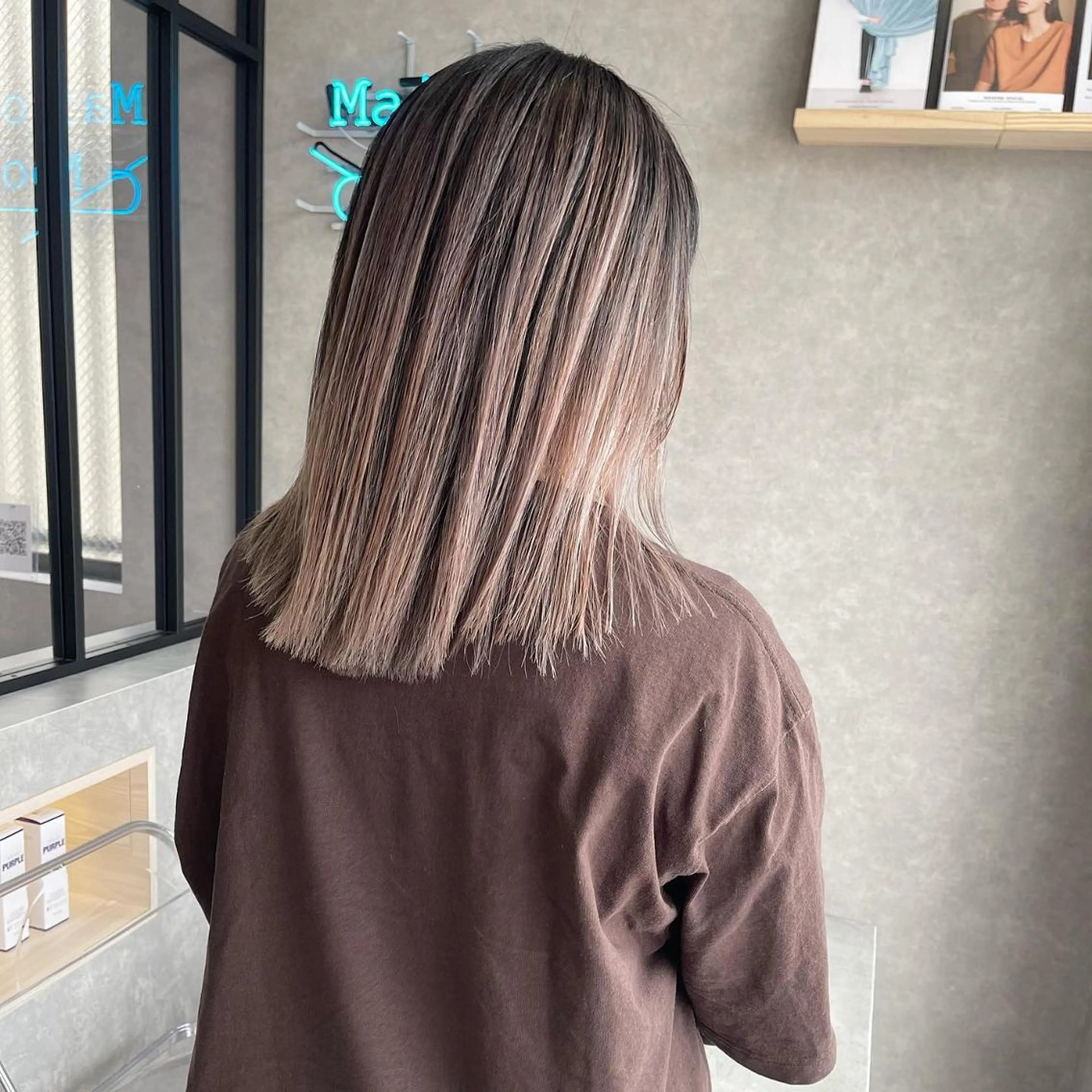 ミディアム 一ノ瀬 暁のヘアスタイル