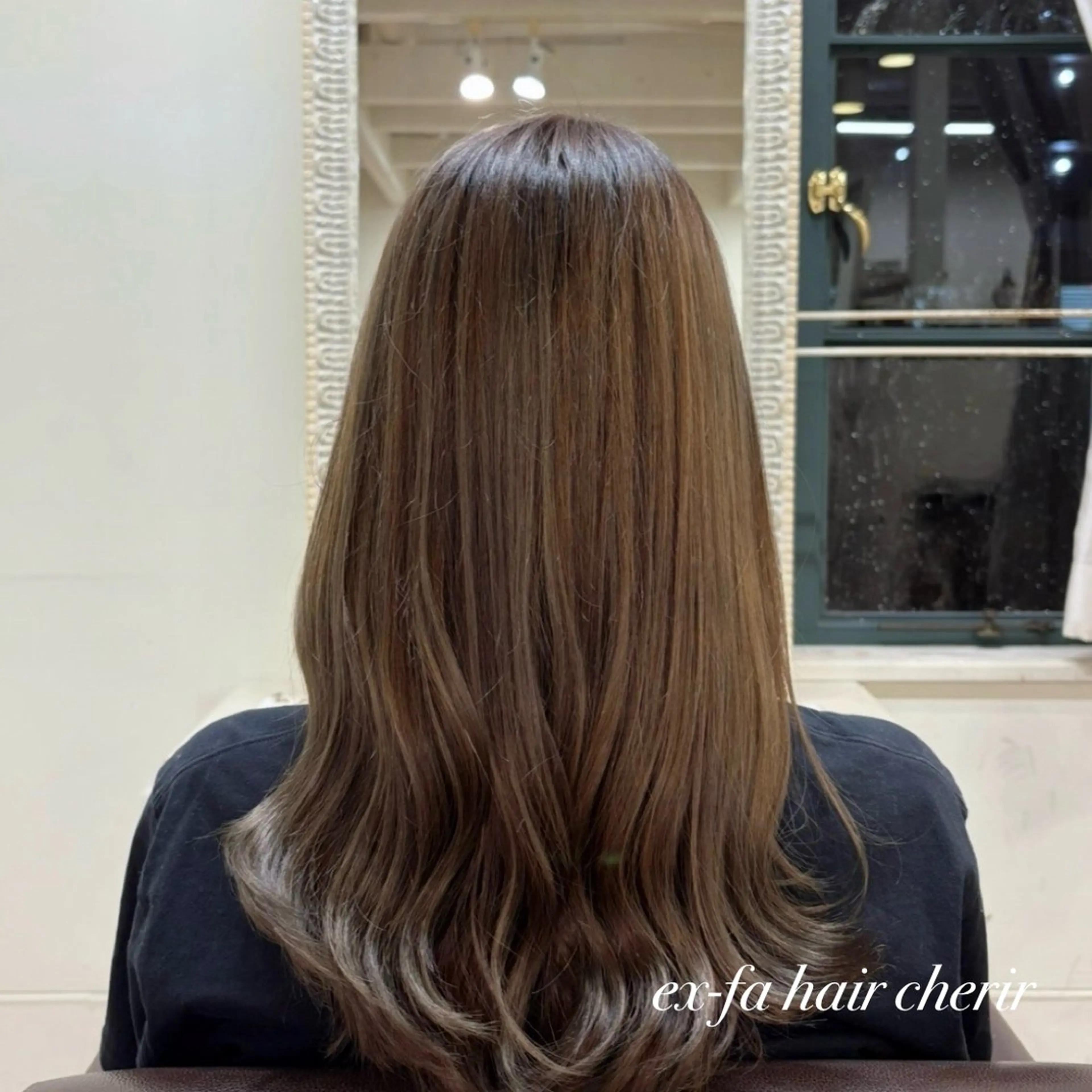 ロング カット ヘアカラー トリートメント タニグチ 南草津のヘアスタイル