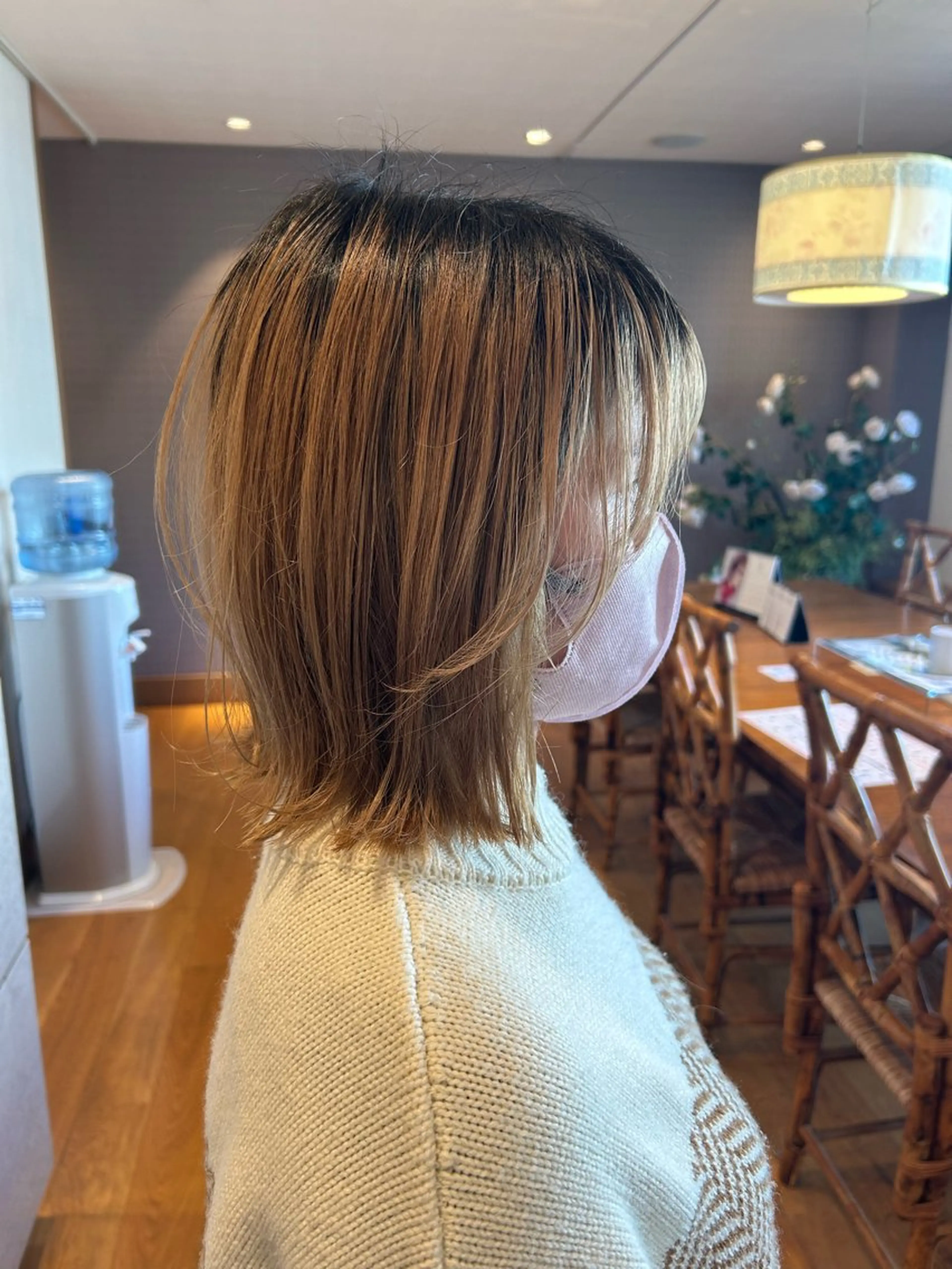 ミディアム 安藤 真衣香のヘアスタイル