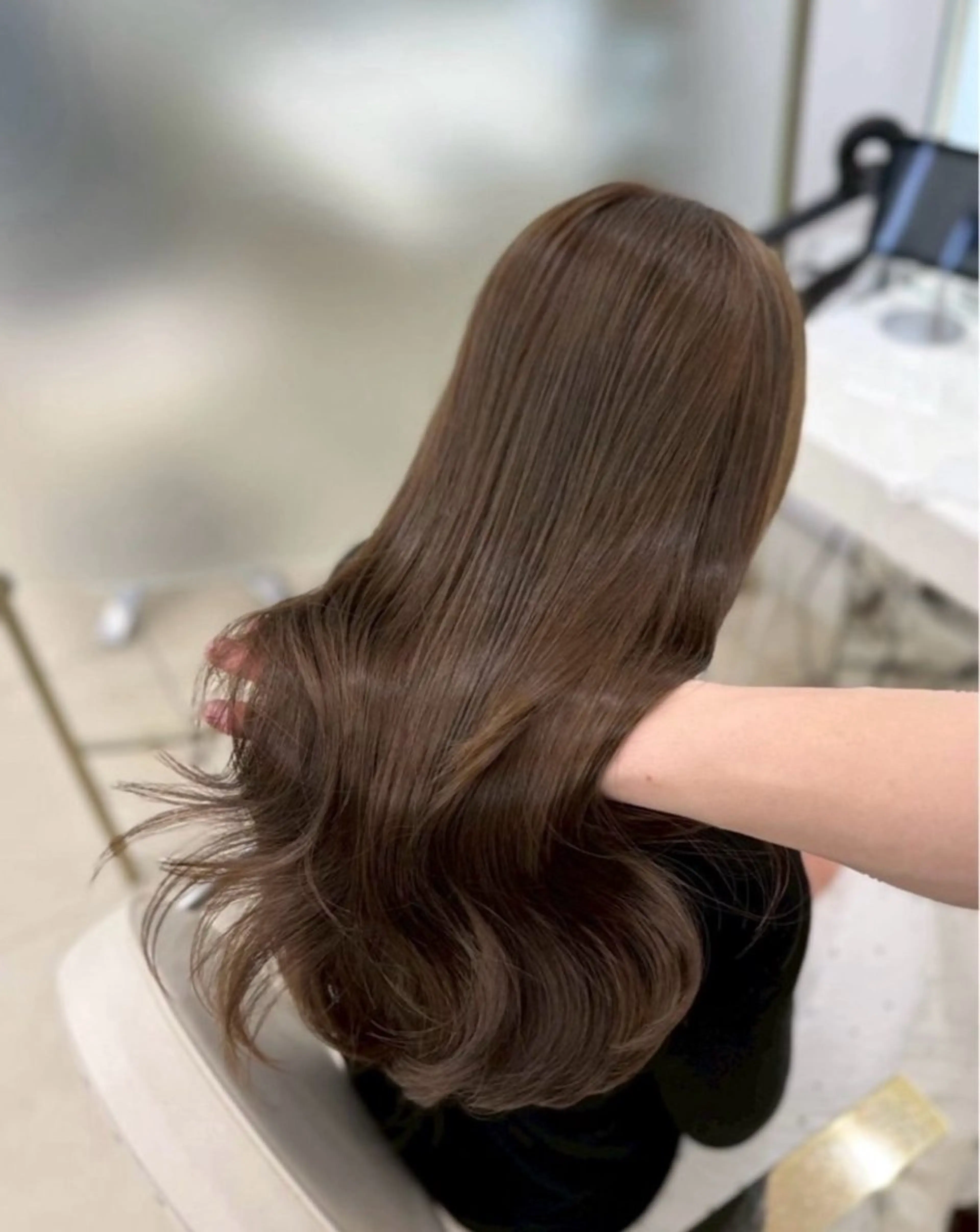 カラー 吉田 ゆりなのヘアスタイル