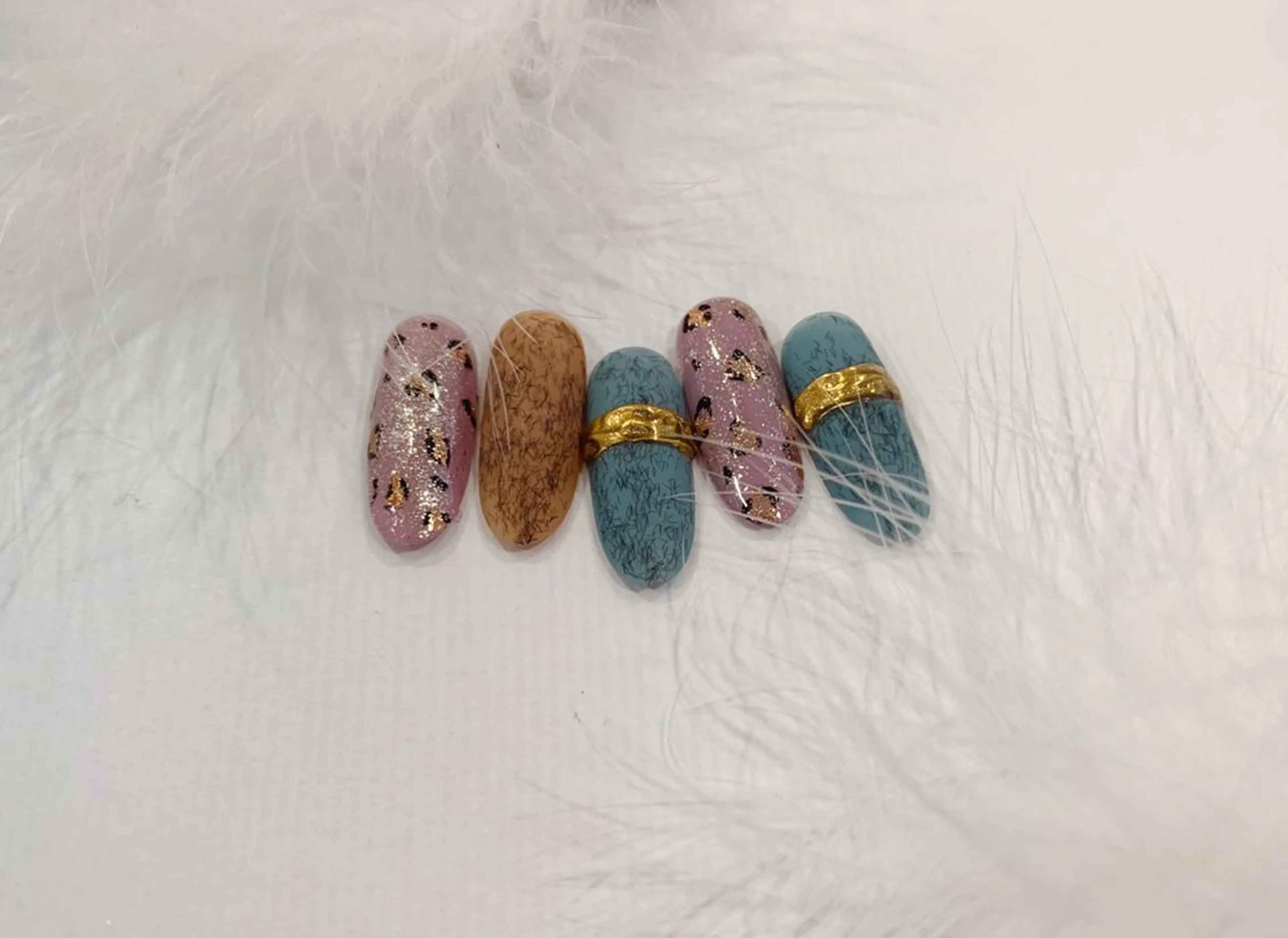 ネイル ミラーネイル AB マツエクネイルサロンのネイルデザイン