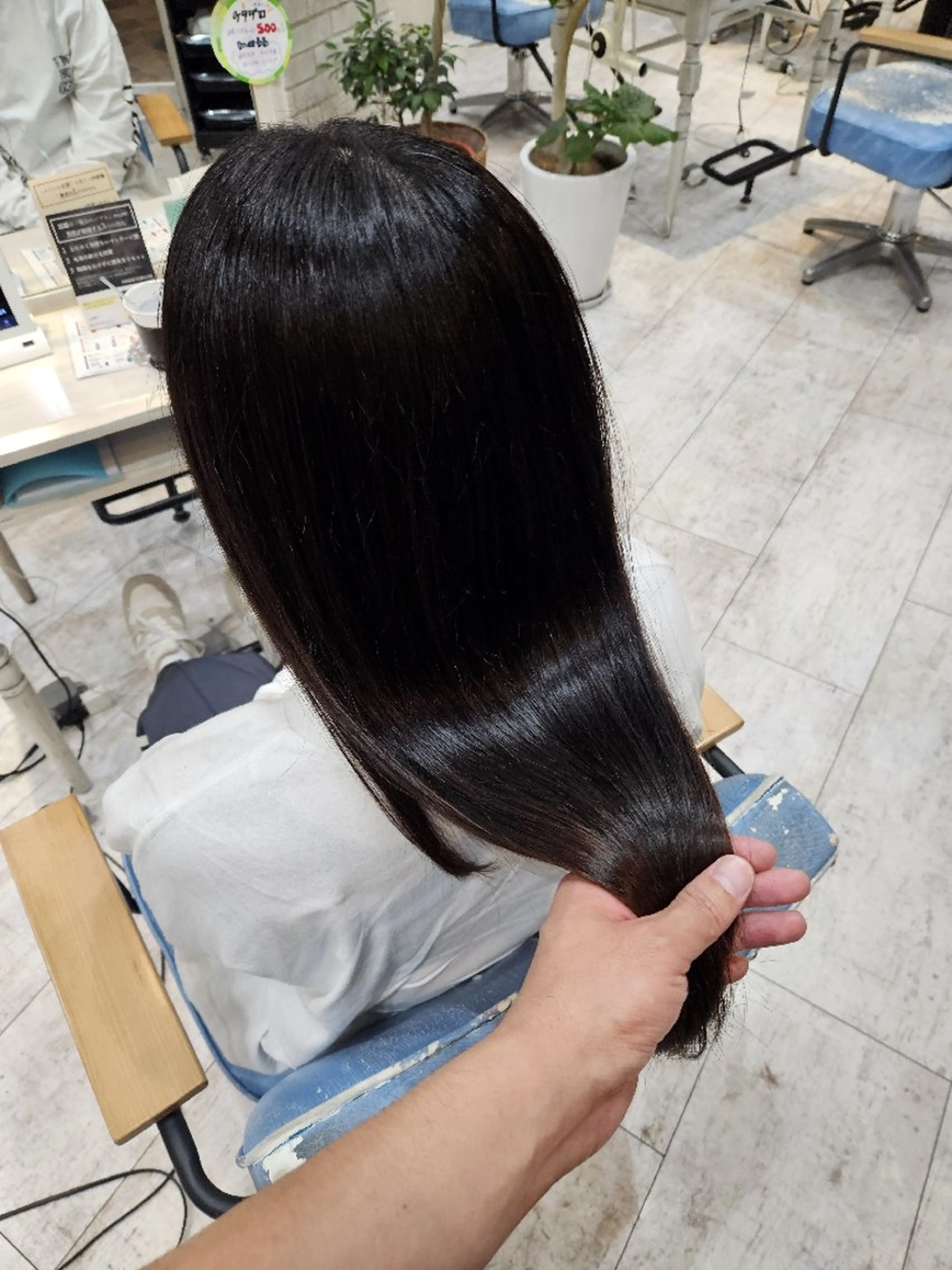 セミロング 顔周りカット 髪質改善 韓国風ヘア レイヤーカット トリートメント レイヤーカット/ 髪質改善/代表西村のヘアスタイル