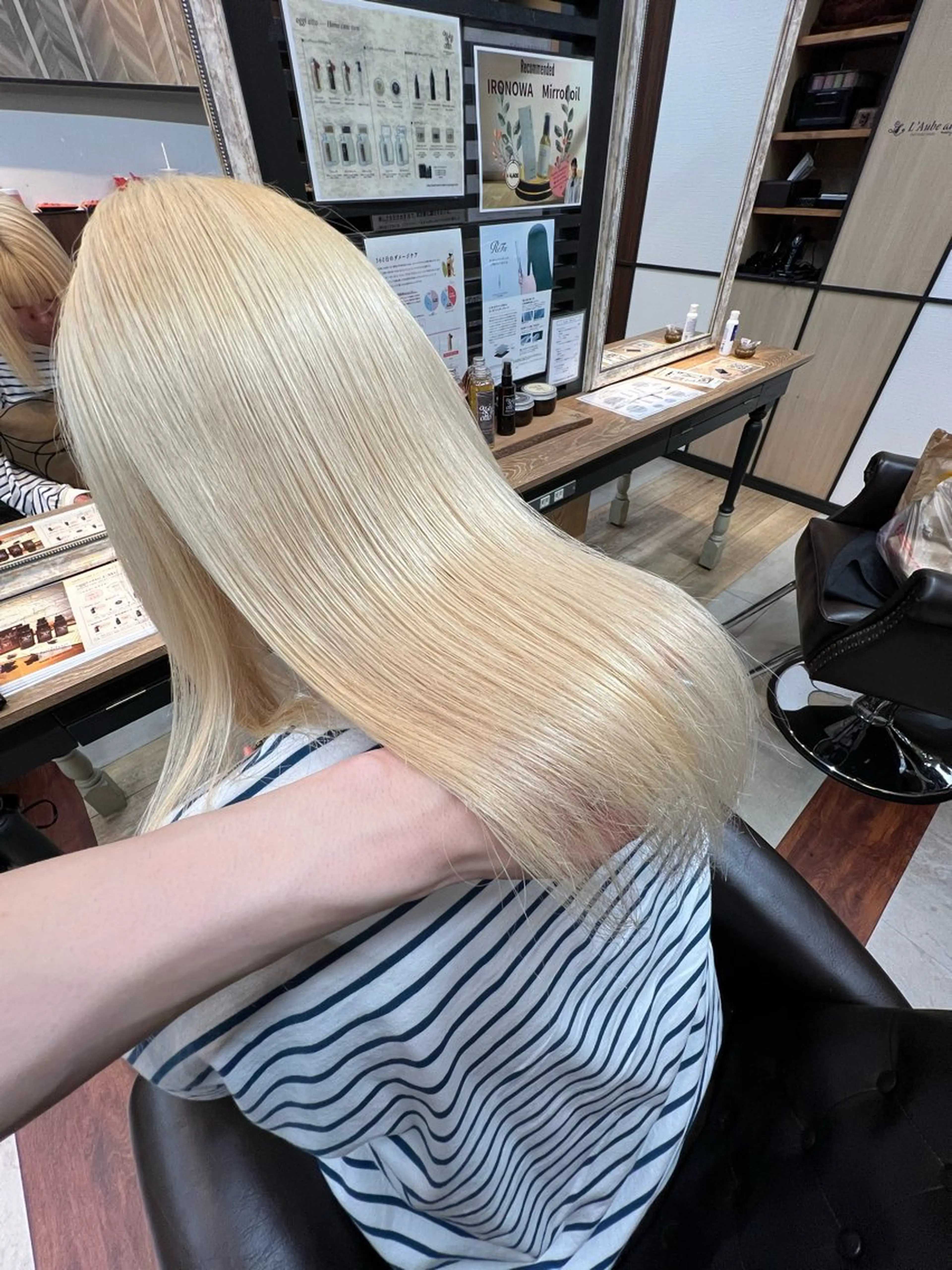 ミディアム カラー ブリーチ ブロンド ケアブリーチ ヘアカラー トリートメント L'aube ami /キイチのヘアスタイル