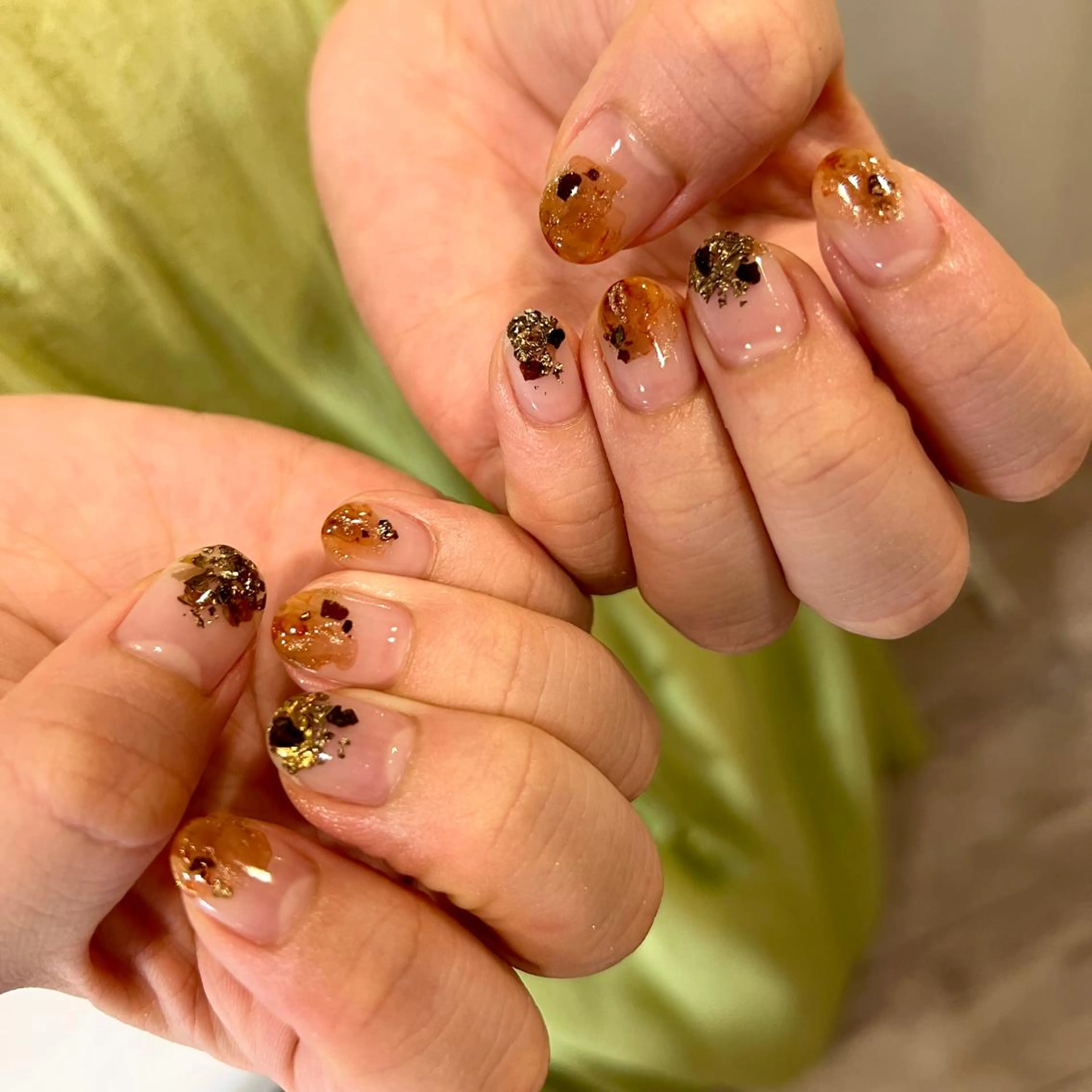 ネイル REHTOF ｜朝7時Open☀️のネイルデザイン