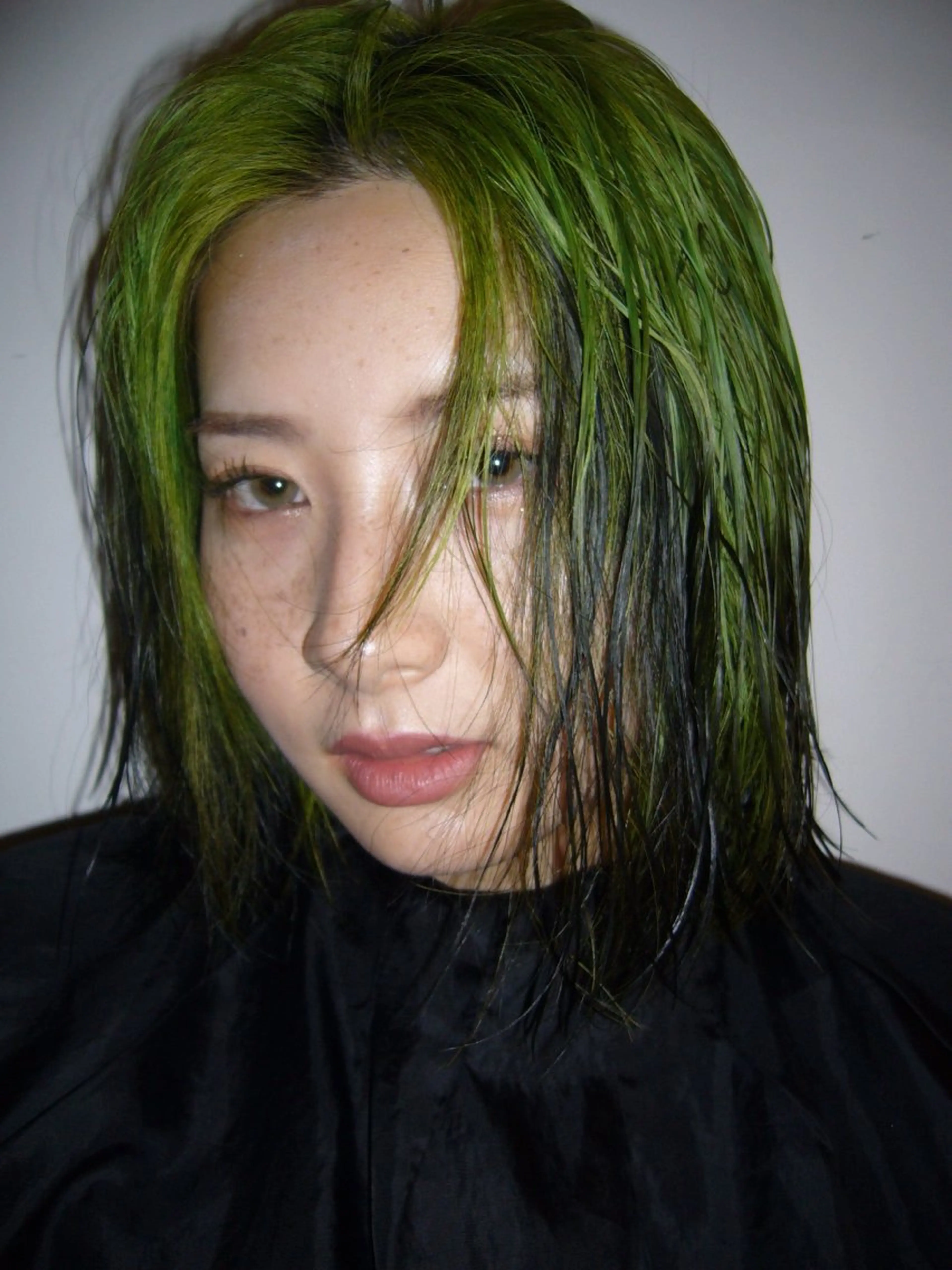 セミロング カラー カット ヘアカラー 坂入 美帆のヘアスタイル