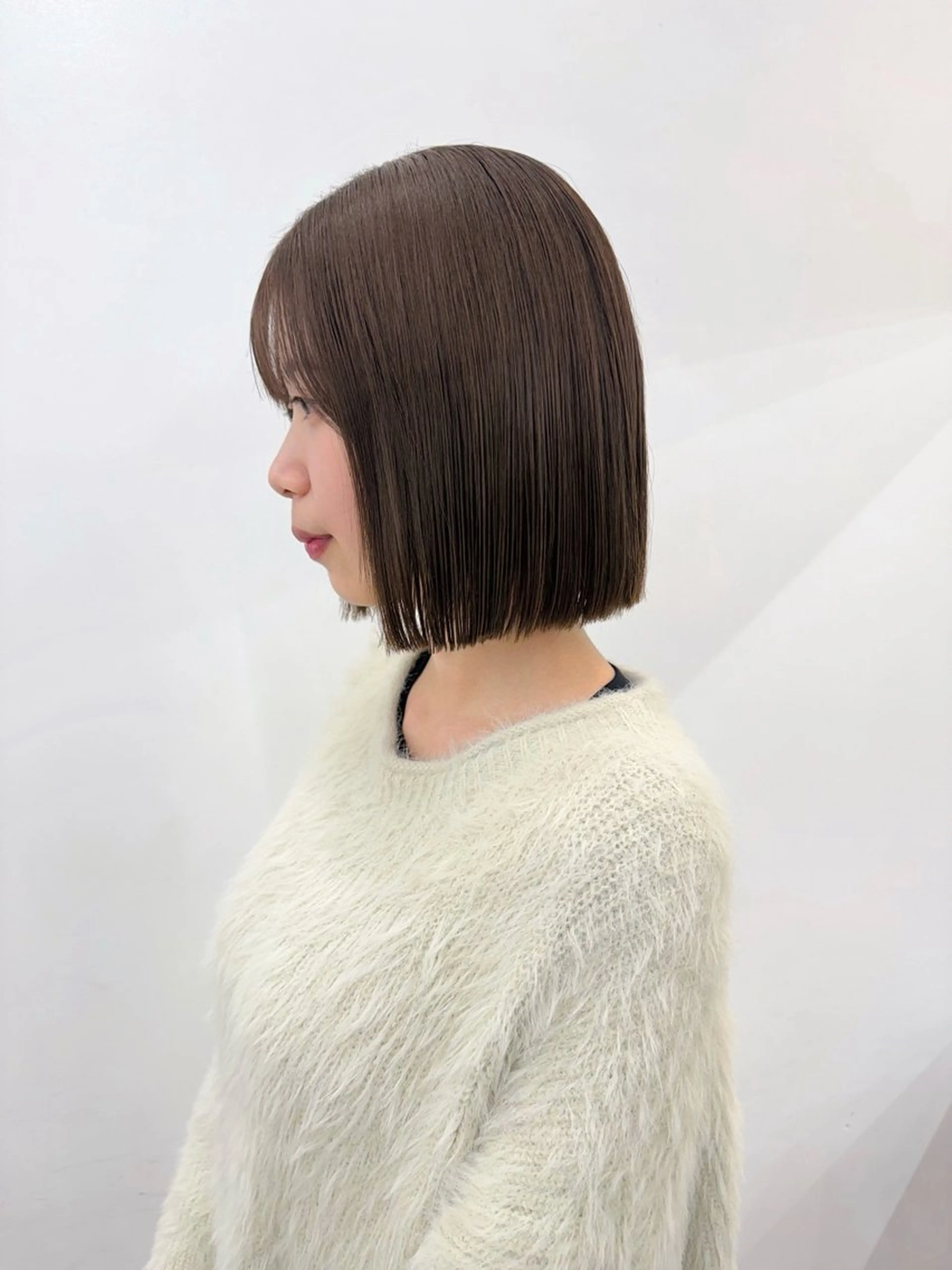 ショート カラー カット 縮毛矯正 ボブ/レイヤー/ グレージュ/moyuのヘアスタイル