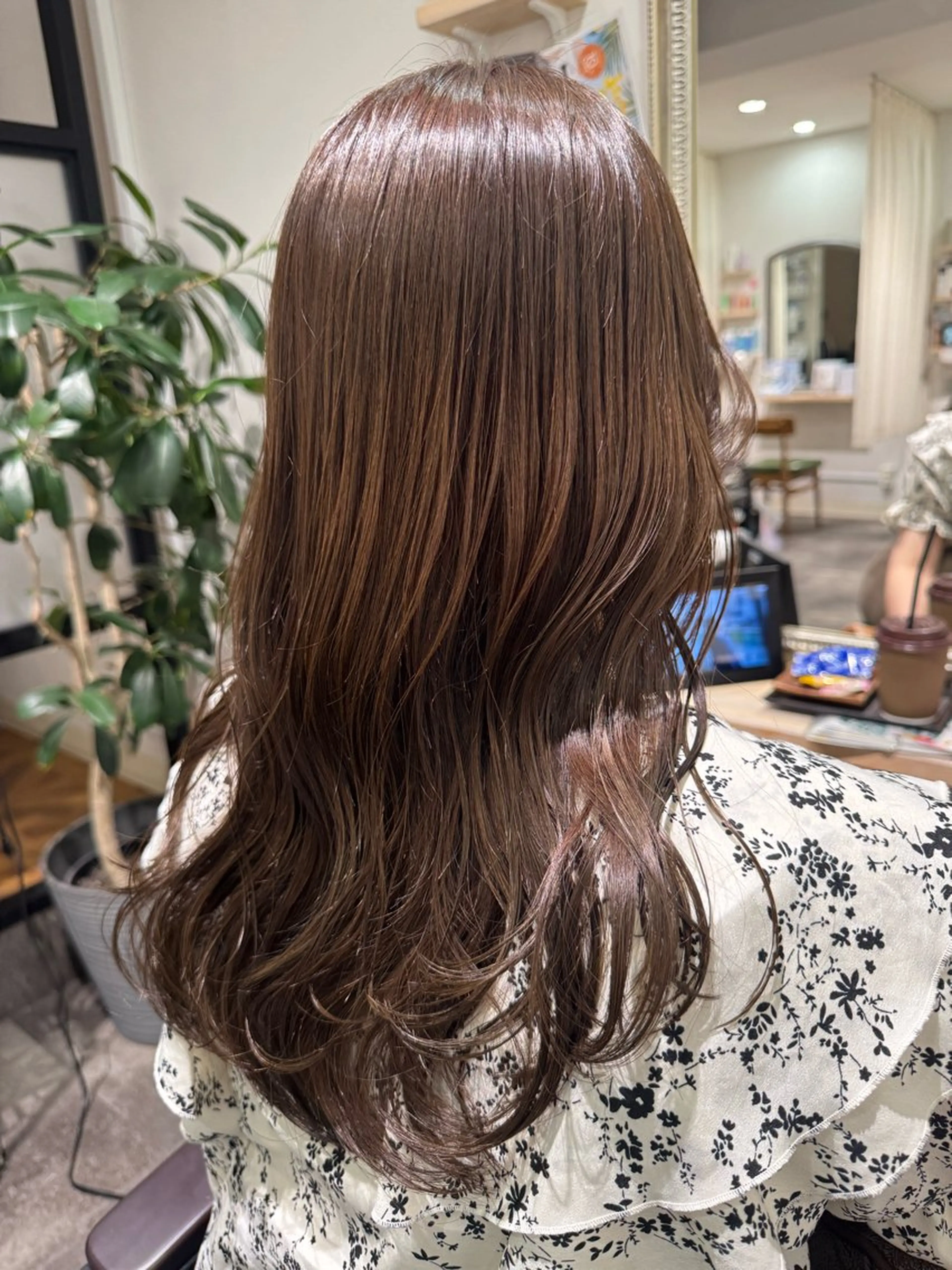 カラー ダブルカラー 髪質改善 縮毛矯正 ヘアカラー トリートメント ayaka 髪質改善レイヤー艶髪のヘアスタイル