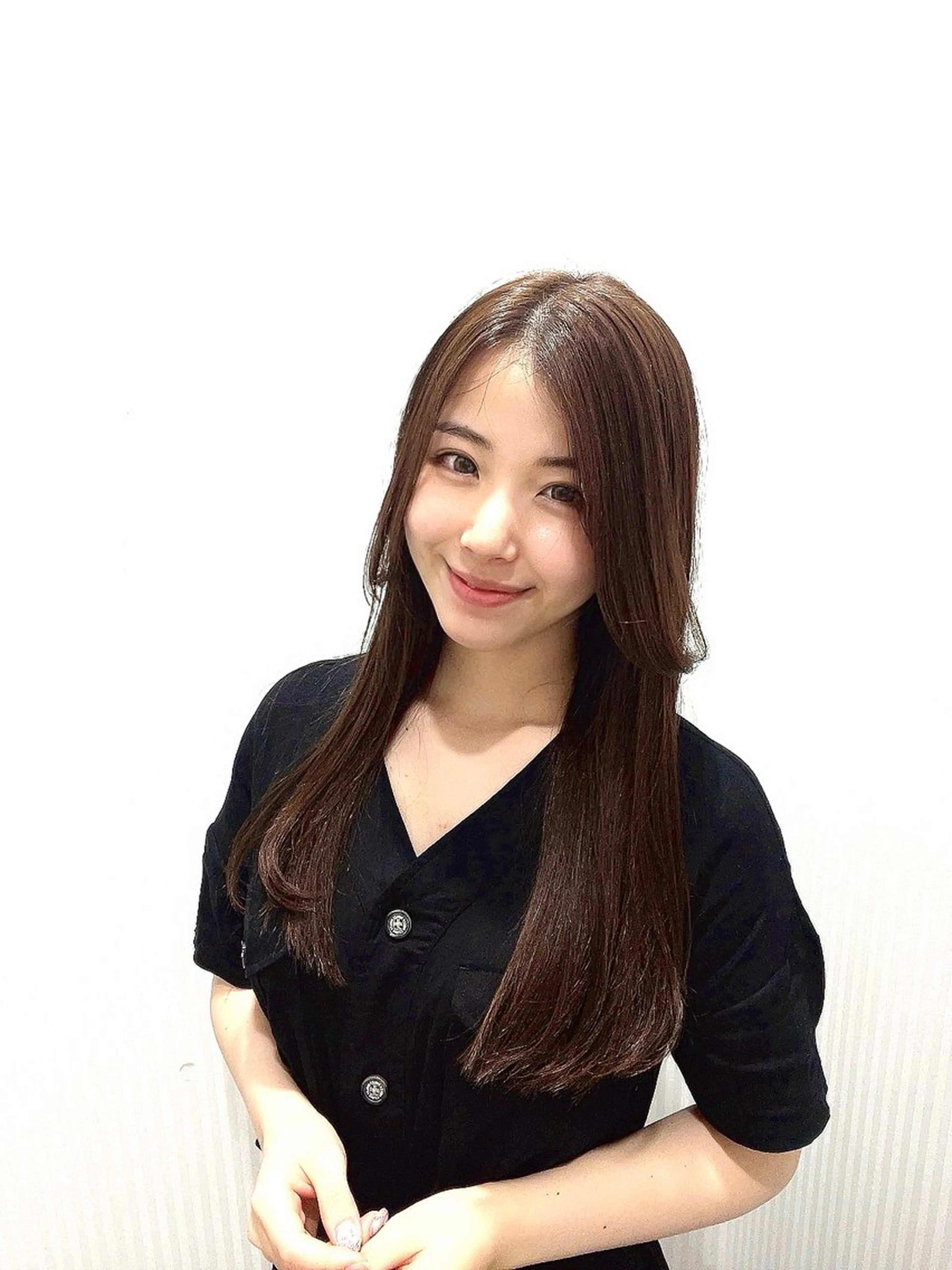 ロング カット ヘアカラー Livna所属・赤池 日菜子のヘアスタイル