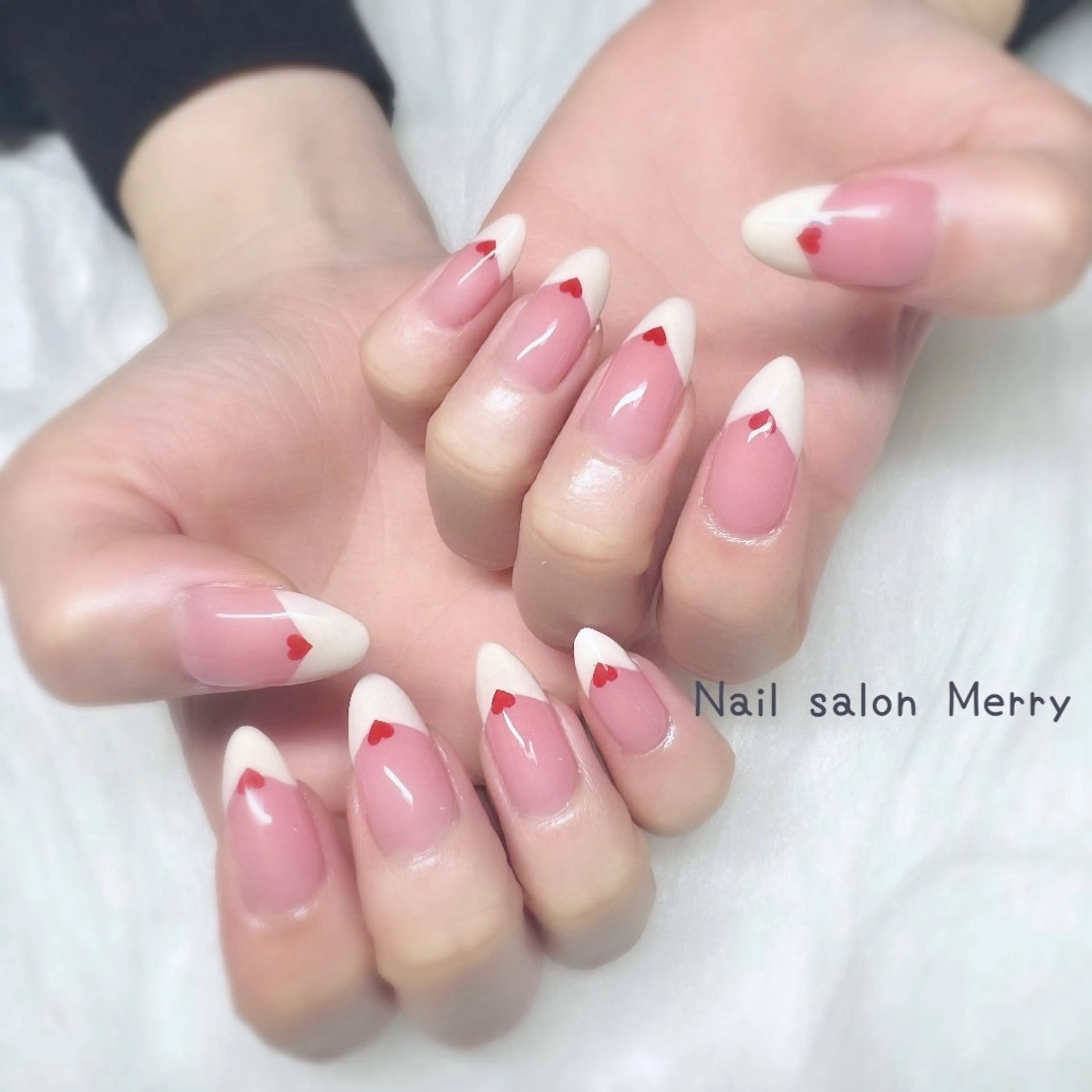 ネイル 持ち込み ハンドネイル Nail salon Merryのネイルデザイン