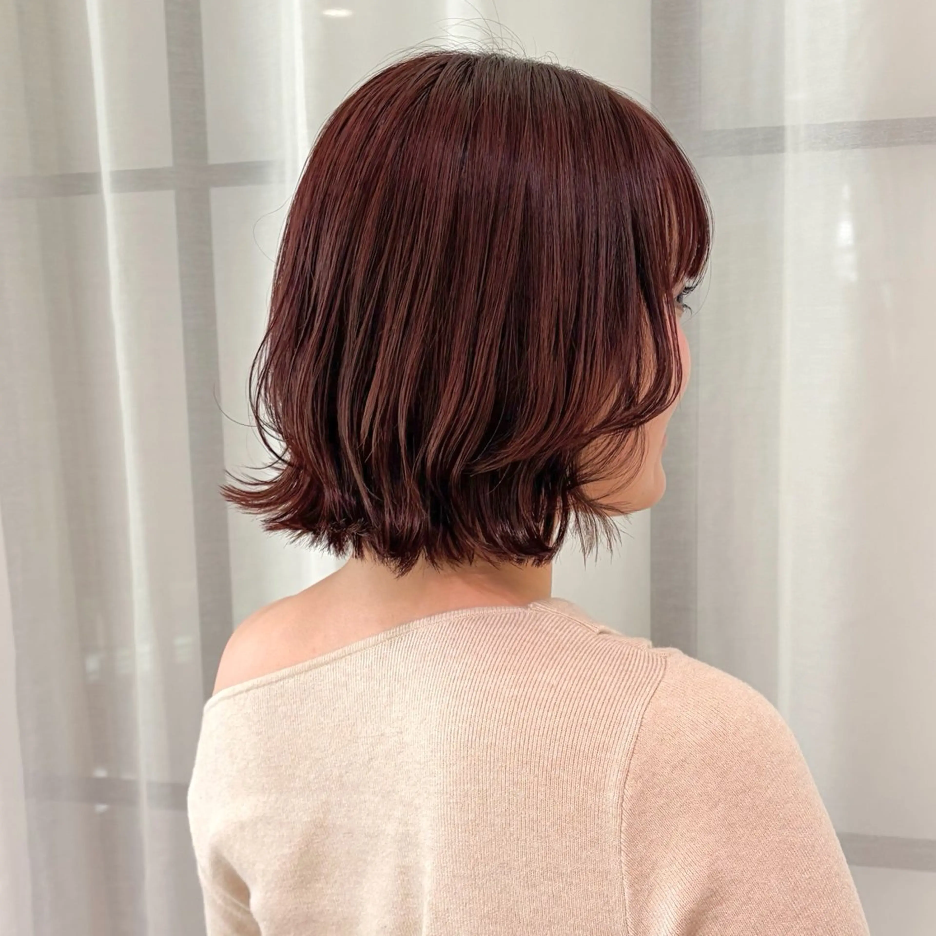 ミディアム カラー レッドカラー カット ヘアカラー ボブレイヤー/ ブリーチ/miyuuのヘアスタイル