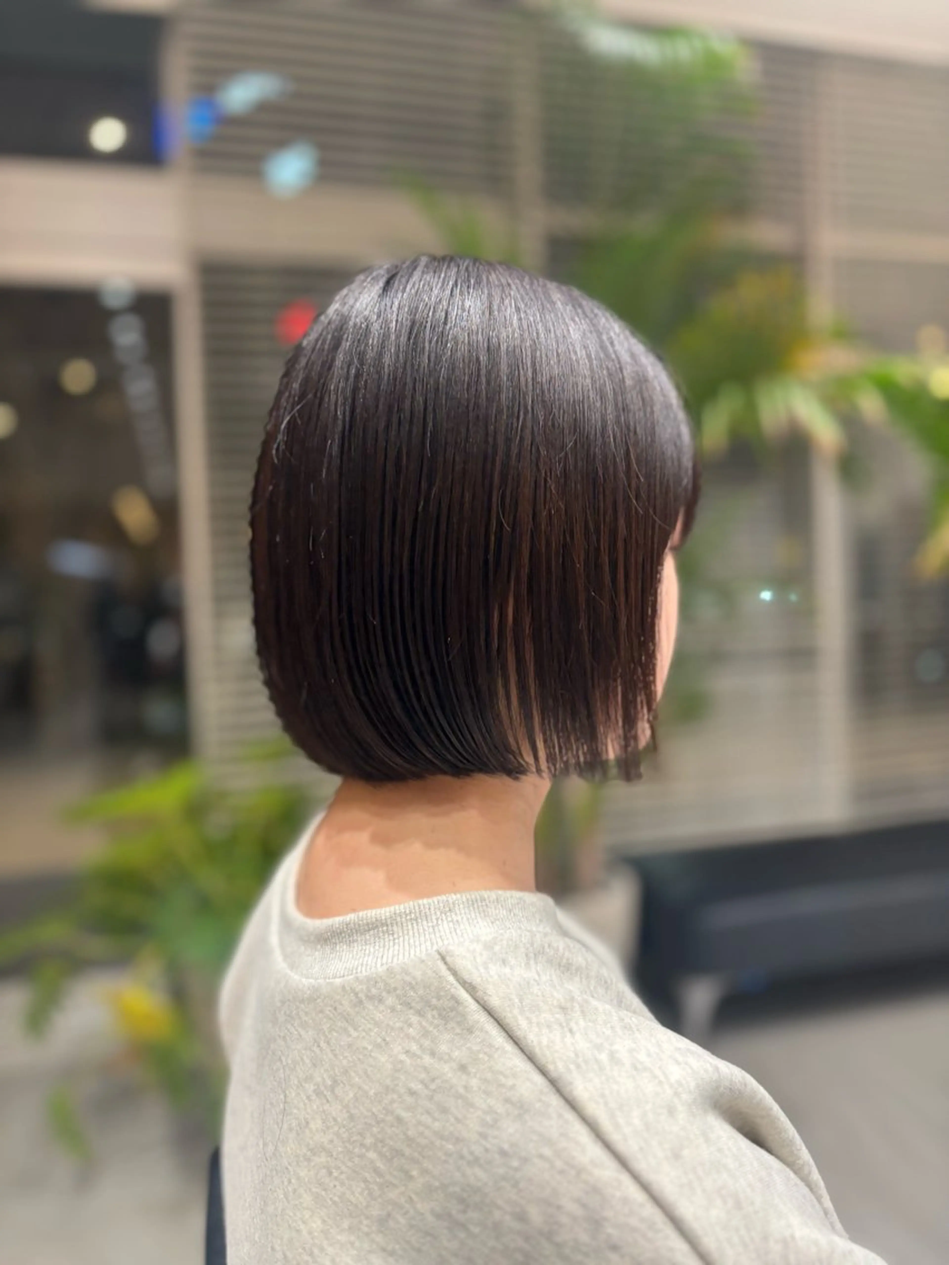 ショート 切りっぱなしボブ ボブ The C Chelsea所属・韓国レイヤー/ ショート Eightのヘアスタイル