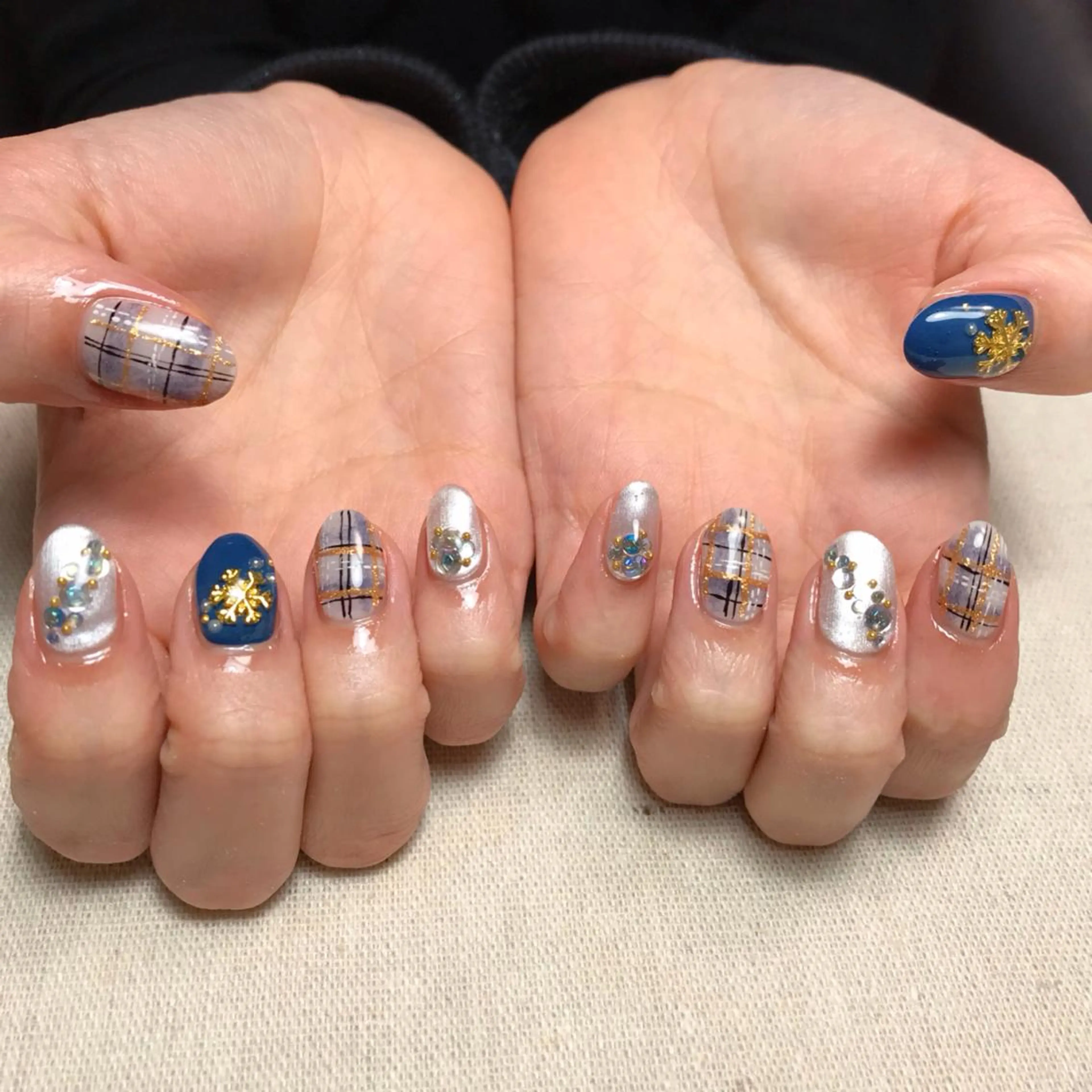 ネイル ハンドネイル 💅chainail _aiのネイルデザイン