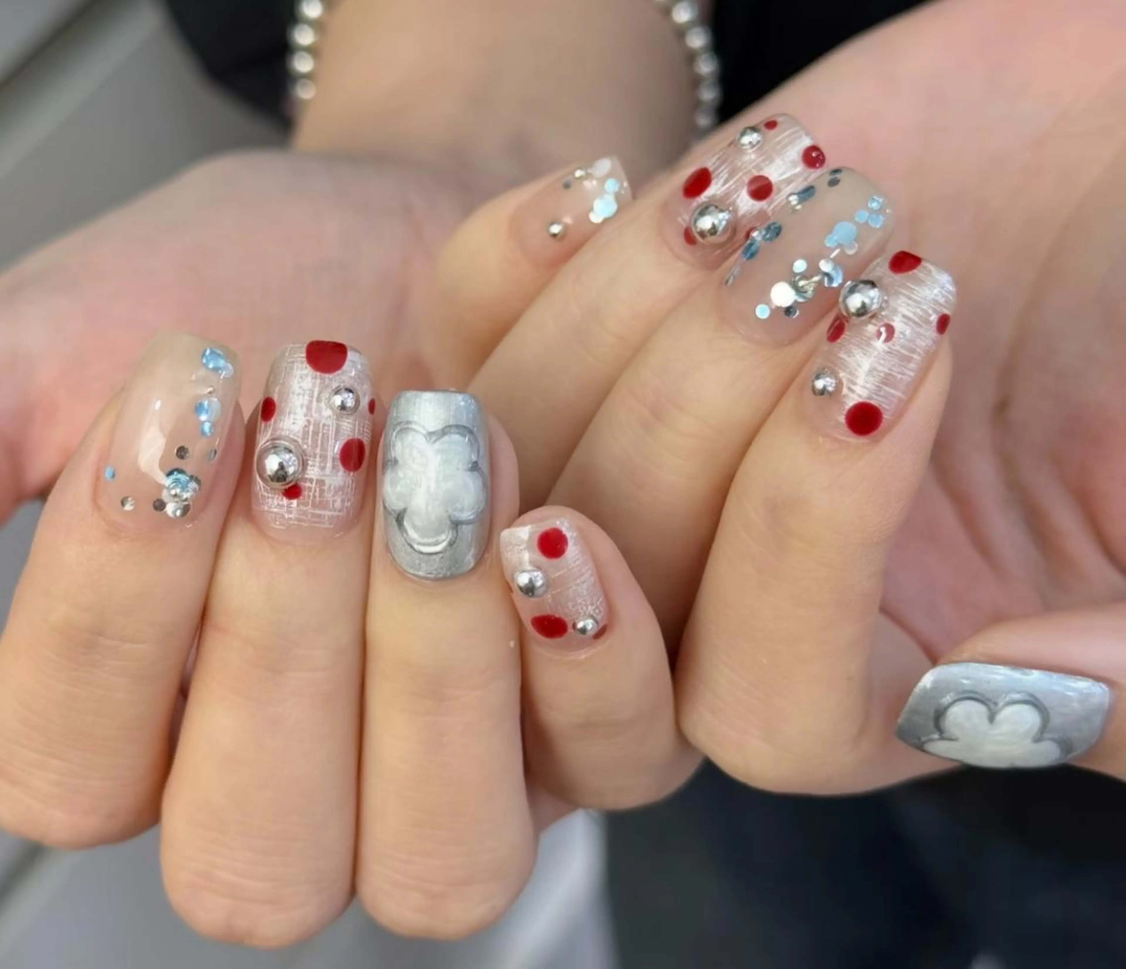 ネイル ハンドネイル 🎀 Ayaka_nailのネイルデザイン