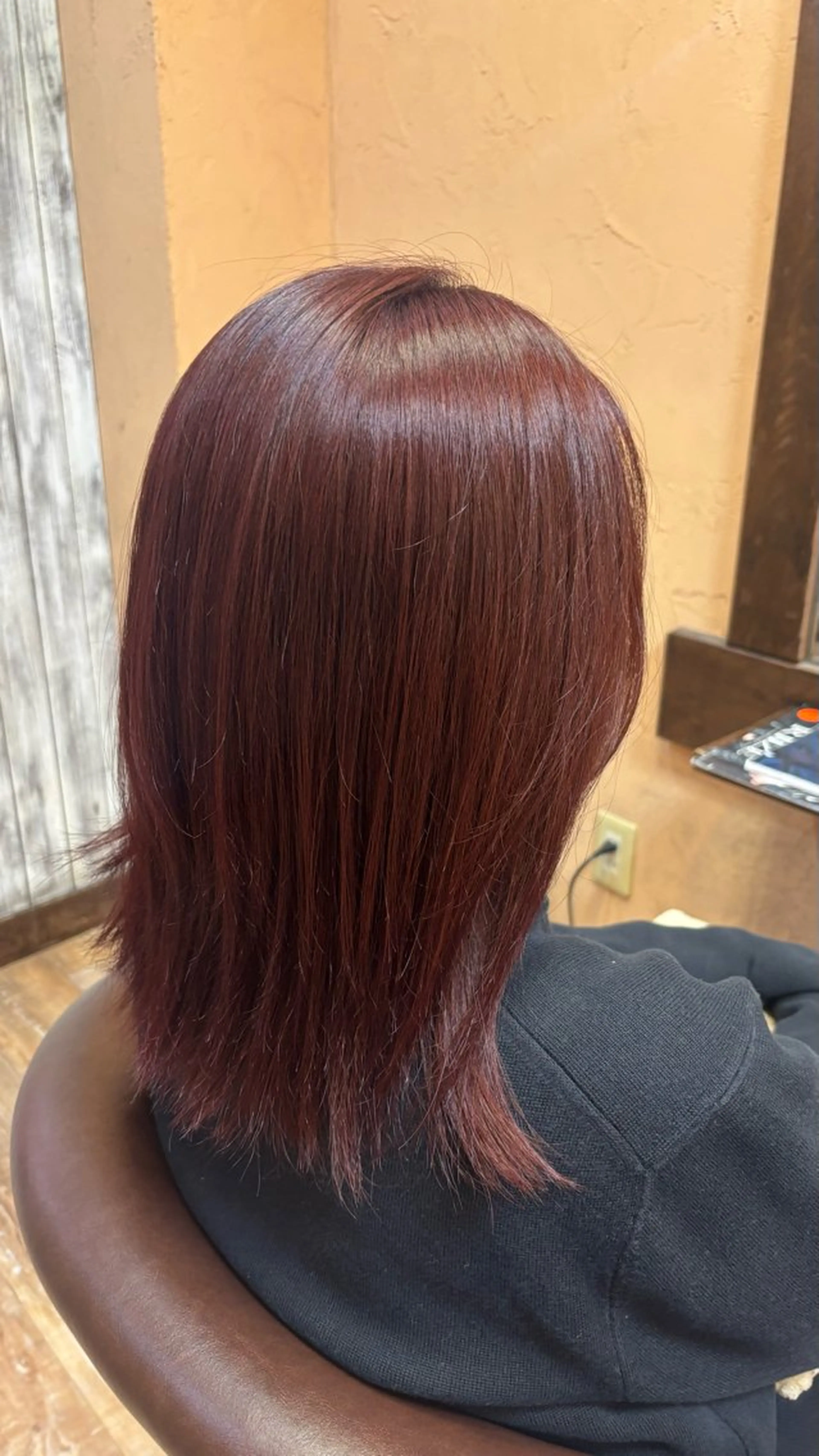 セミロング カラー レッドカラー ヘアカラー トリートメント ブリーチカラー🎀 Himariのヘアスタイル