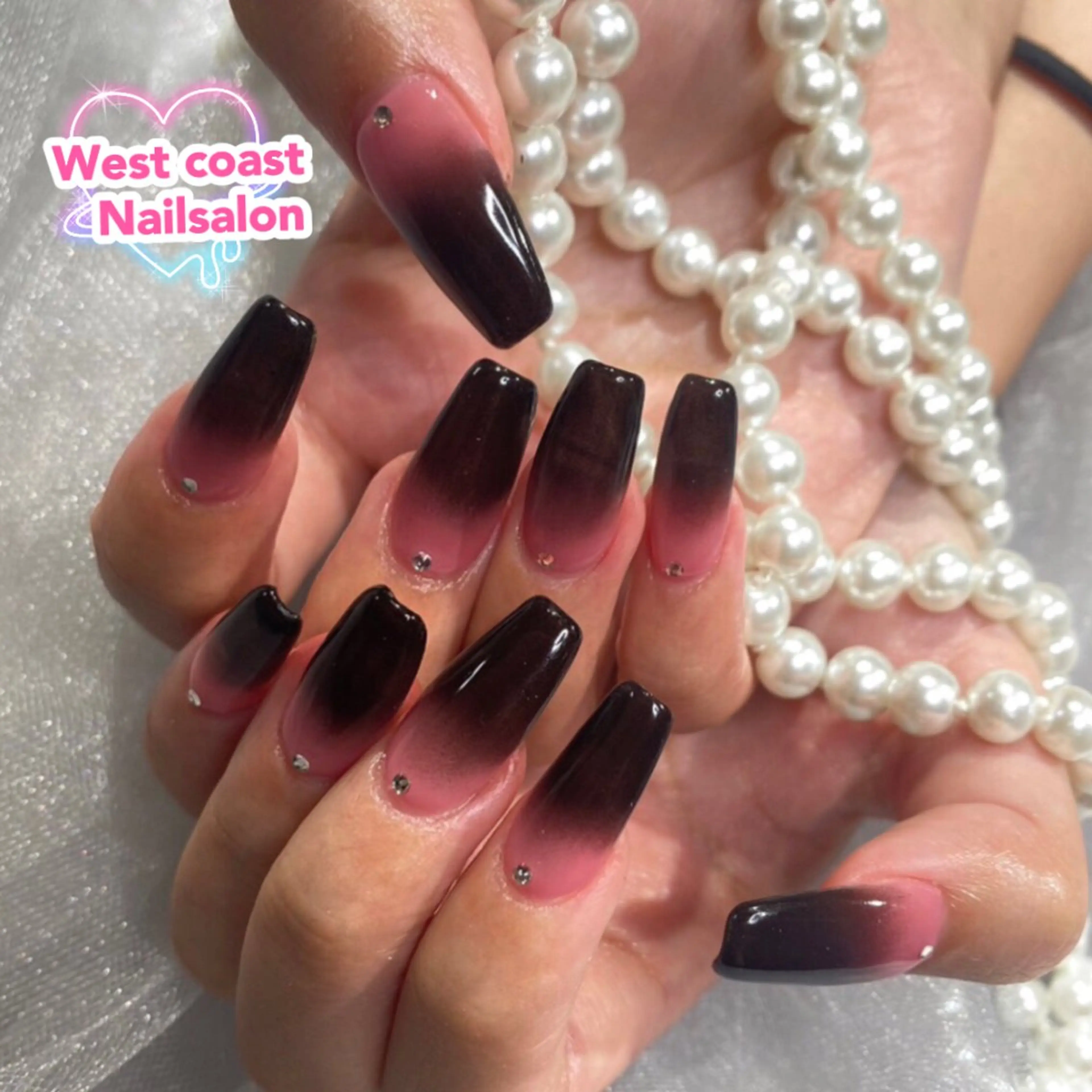 ネイル ハンドネイル リボン、ガーリー パーツ放題専門店のネイルデザイン