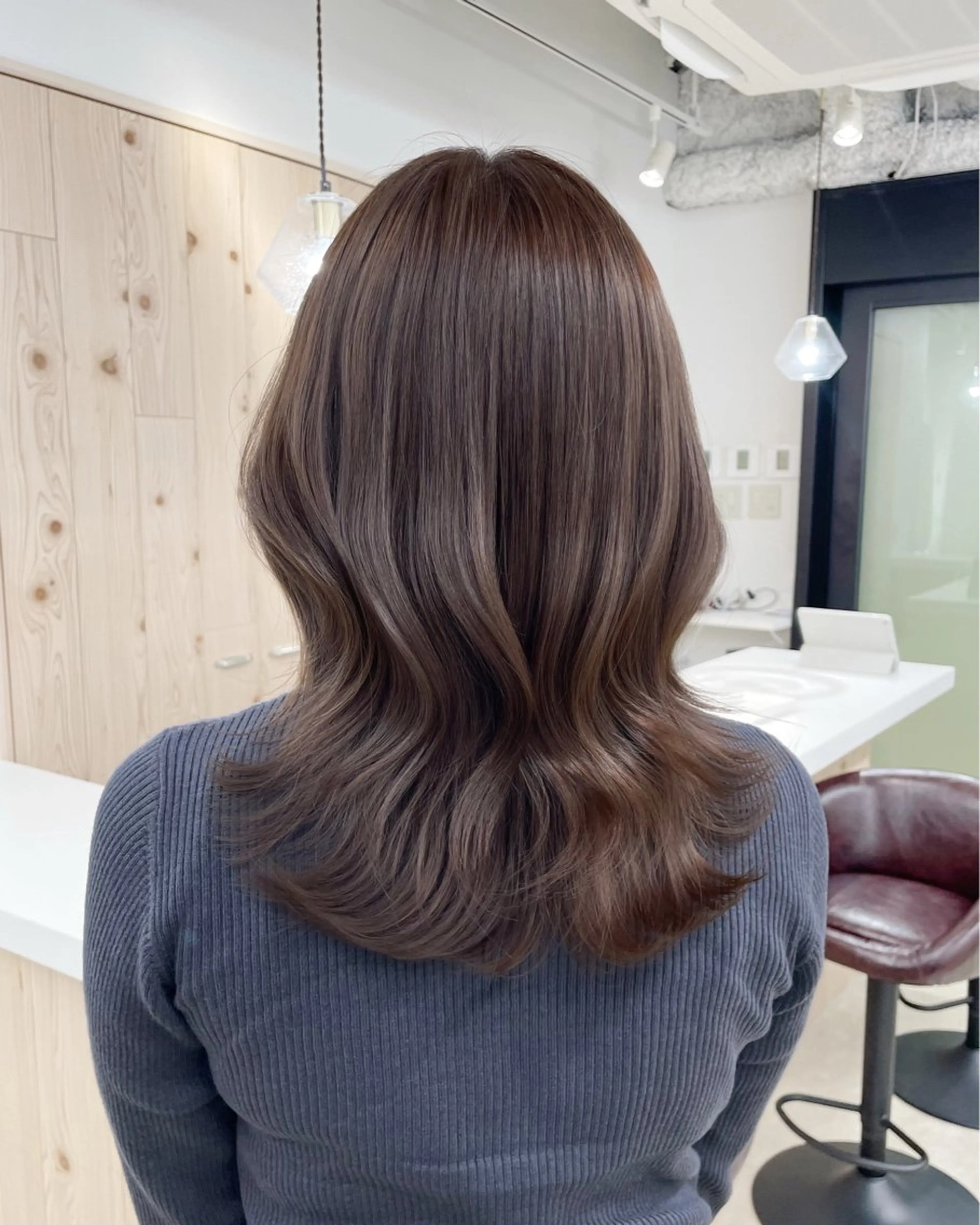 セミロング カラー カット ヘアカラー トリートメント ヘアセット 新宿/韓国ヘア/ 髪質改善ストレートのヘアスタイル