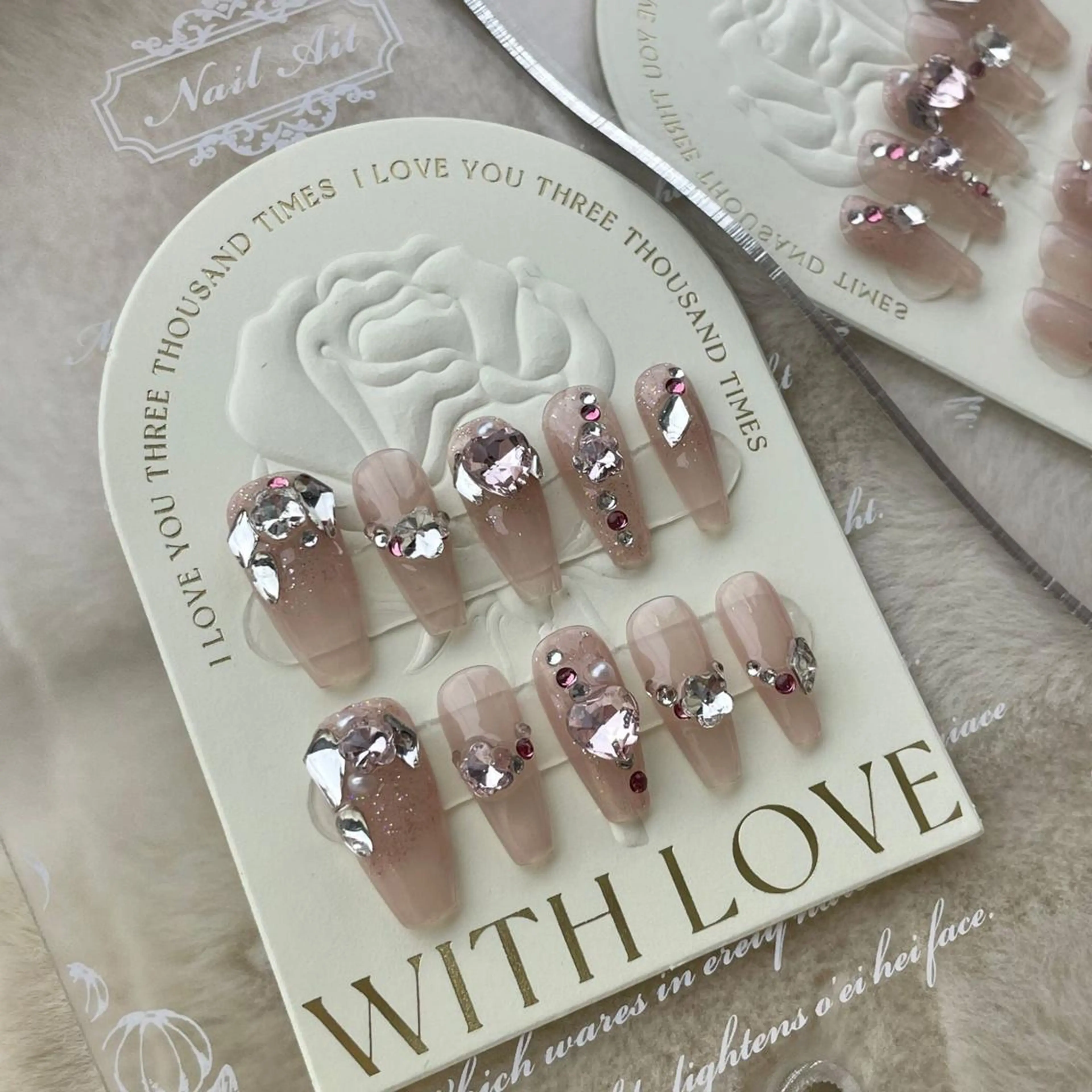 ネイル ジェルネイル スカルプネイル ネイルチップ ハンドネイル ハンドケア 🌸柚葉 🌸のネイルデザイン