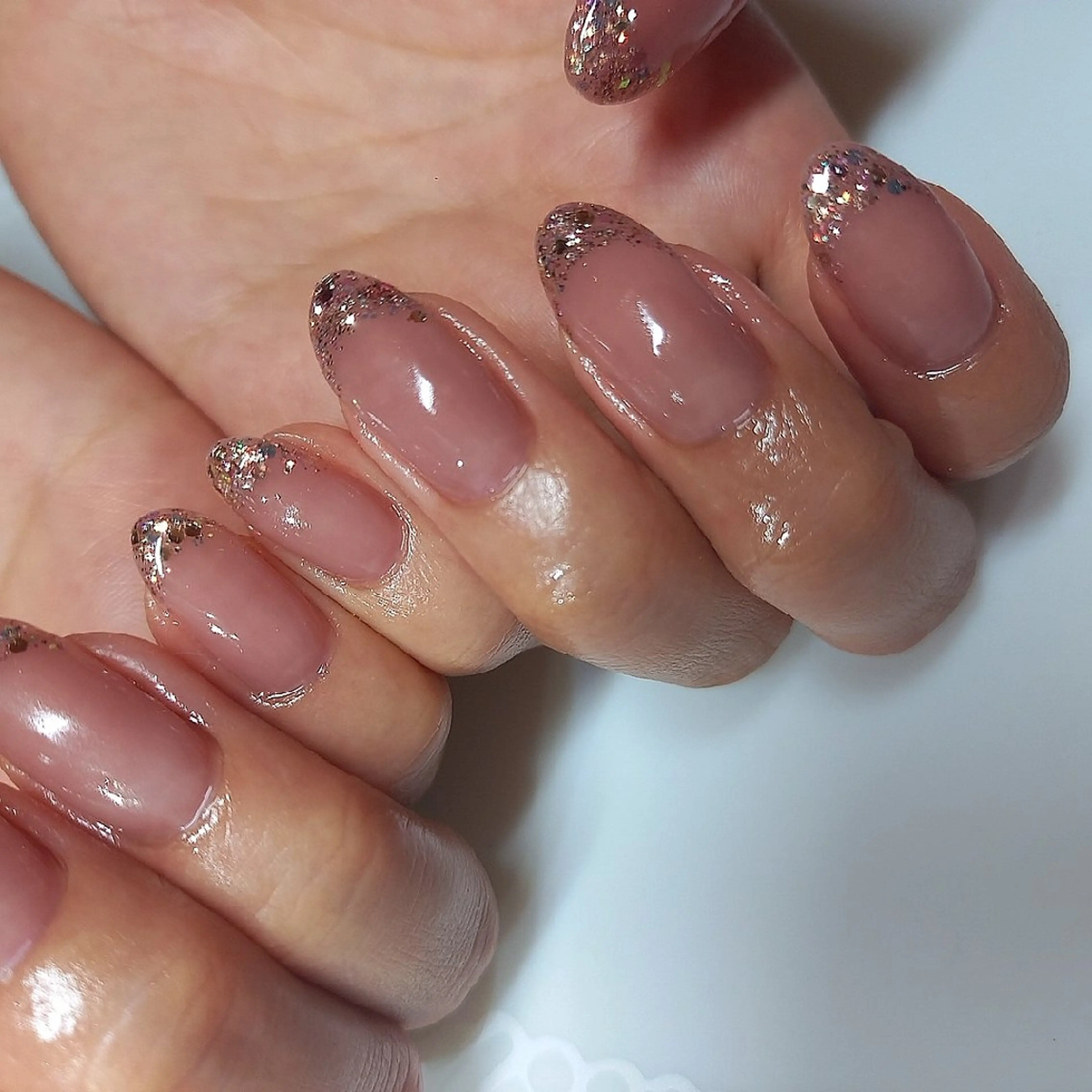 ネイル フレンチネイル ラメ(グリッター) salon de Princess所属・salon de  Princessのネイルデザイン