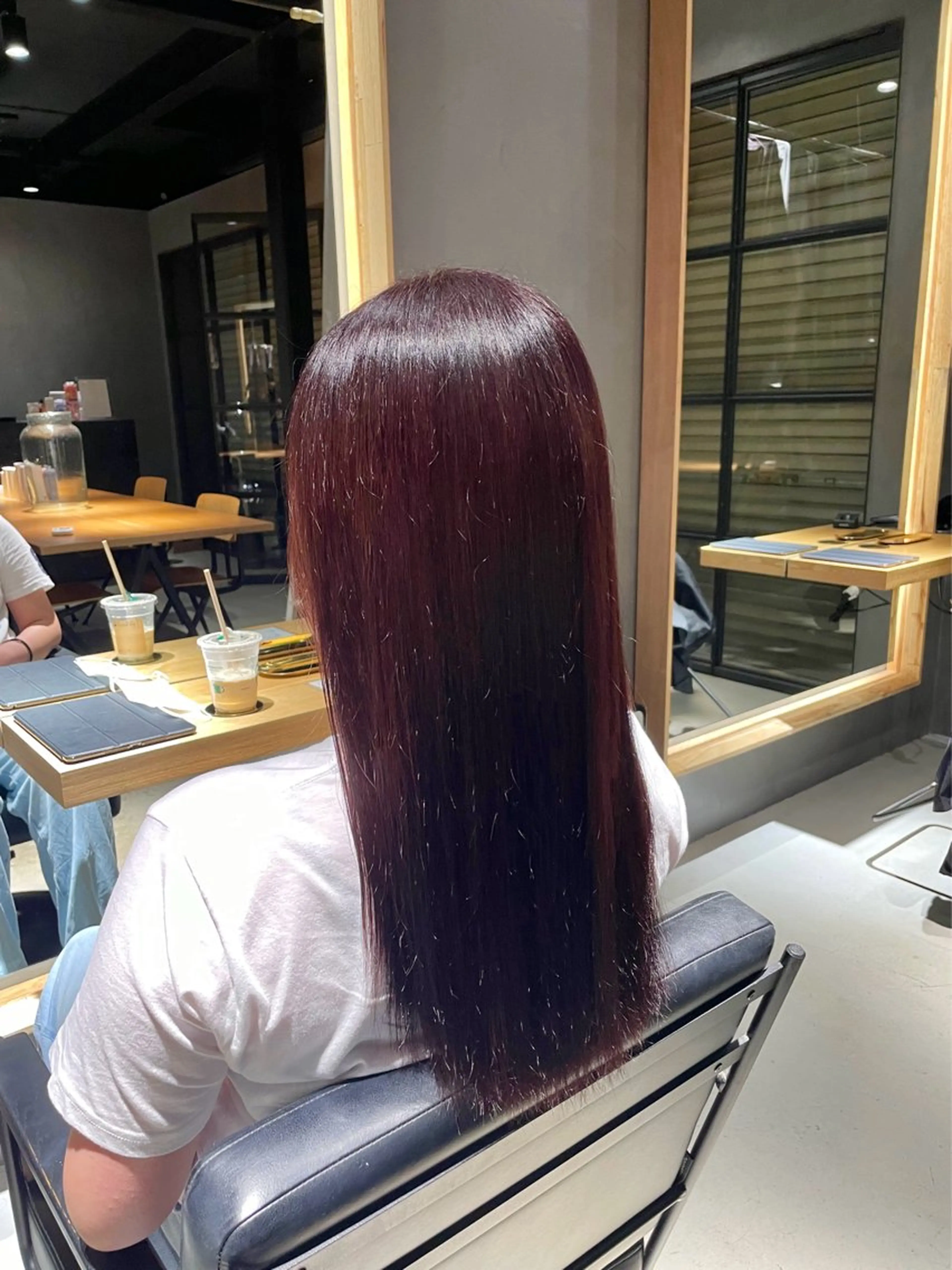 ロング カラー 廣田 紗奈のヘアスタイル