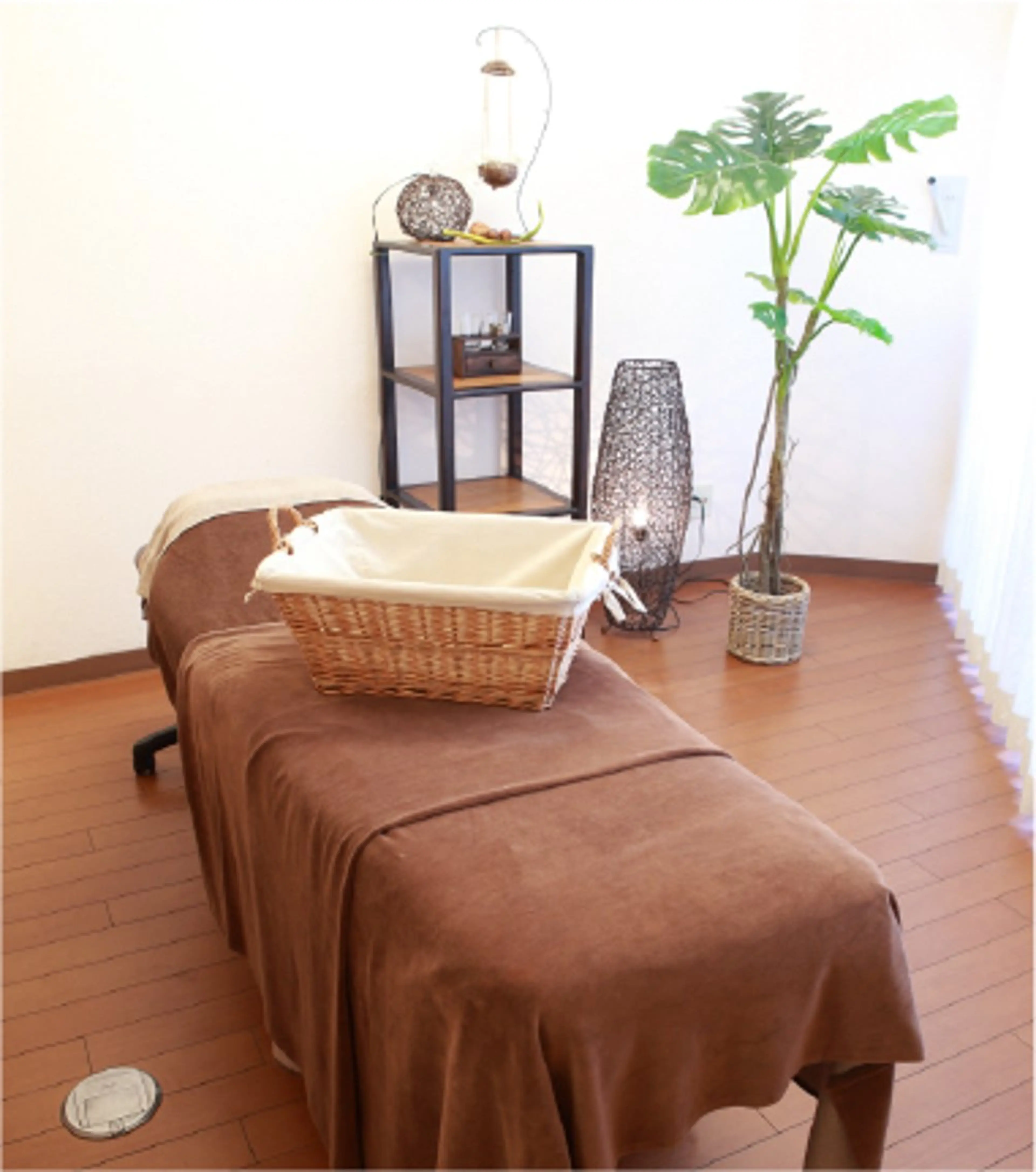 Ravir Omataのマツエク・マツパデザイン