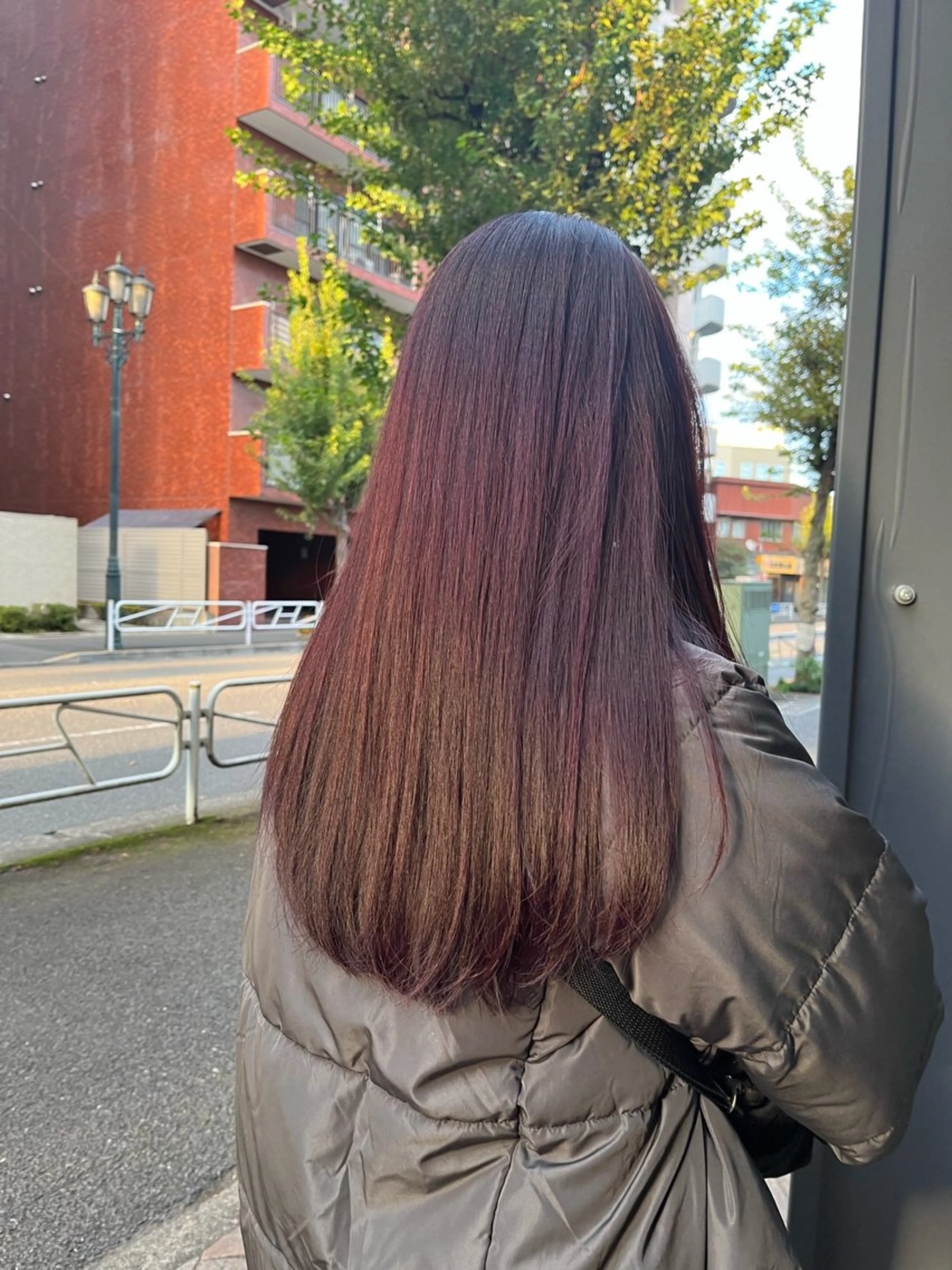 ロング カラー ROCCOeast AKARIのヘアスタイル