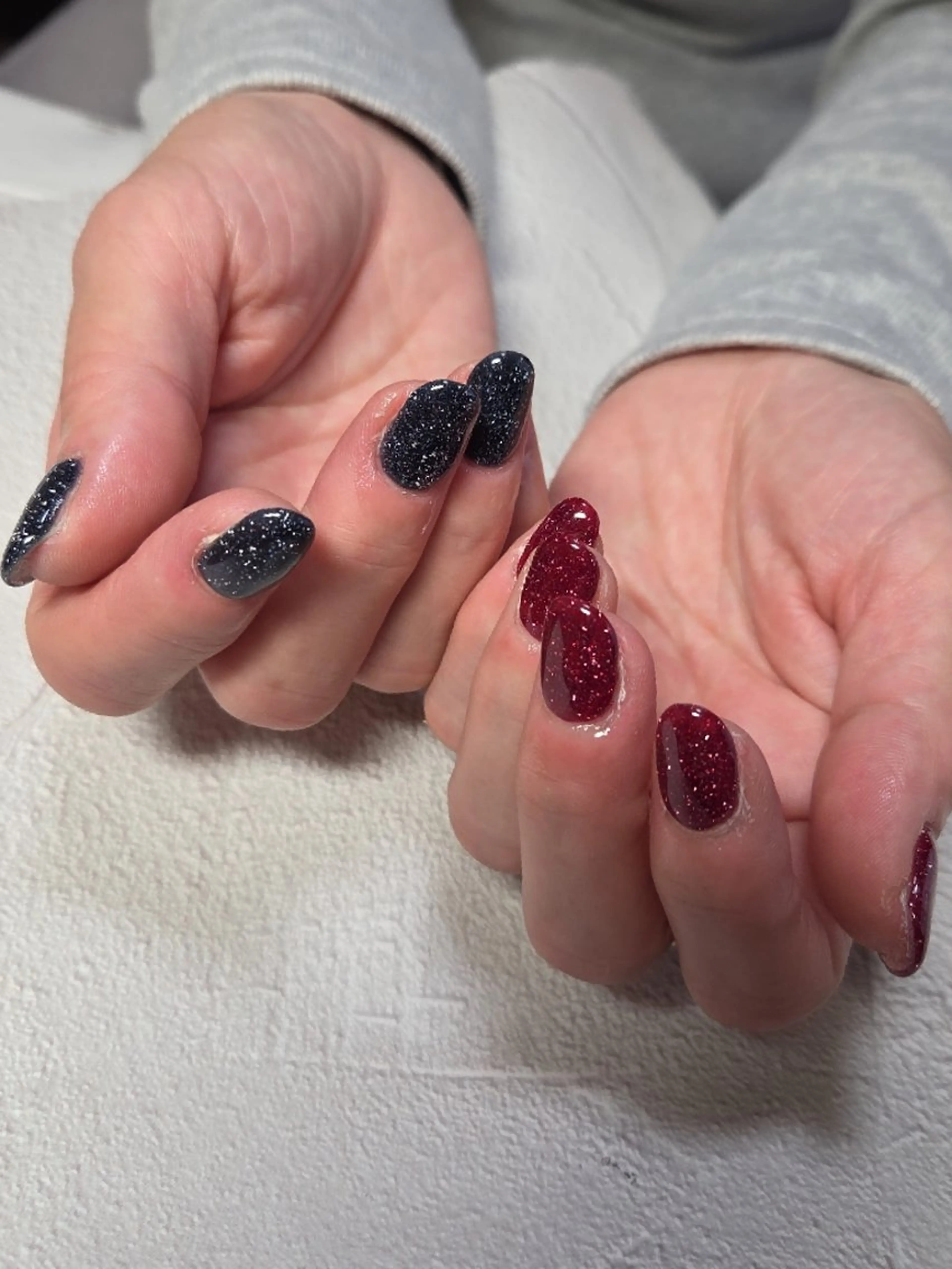 ネイル フラッシュネイル マグネットネイル オフィスネイル 赤色 ブライダルネイル ハンドネイル flure de neige yukiのネイルデザイン