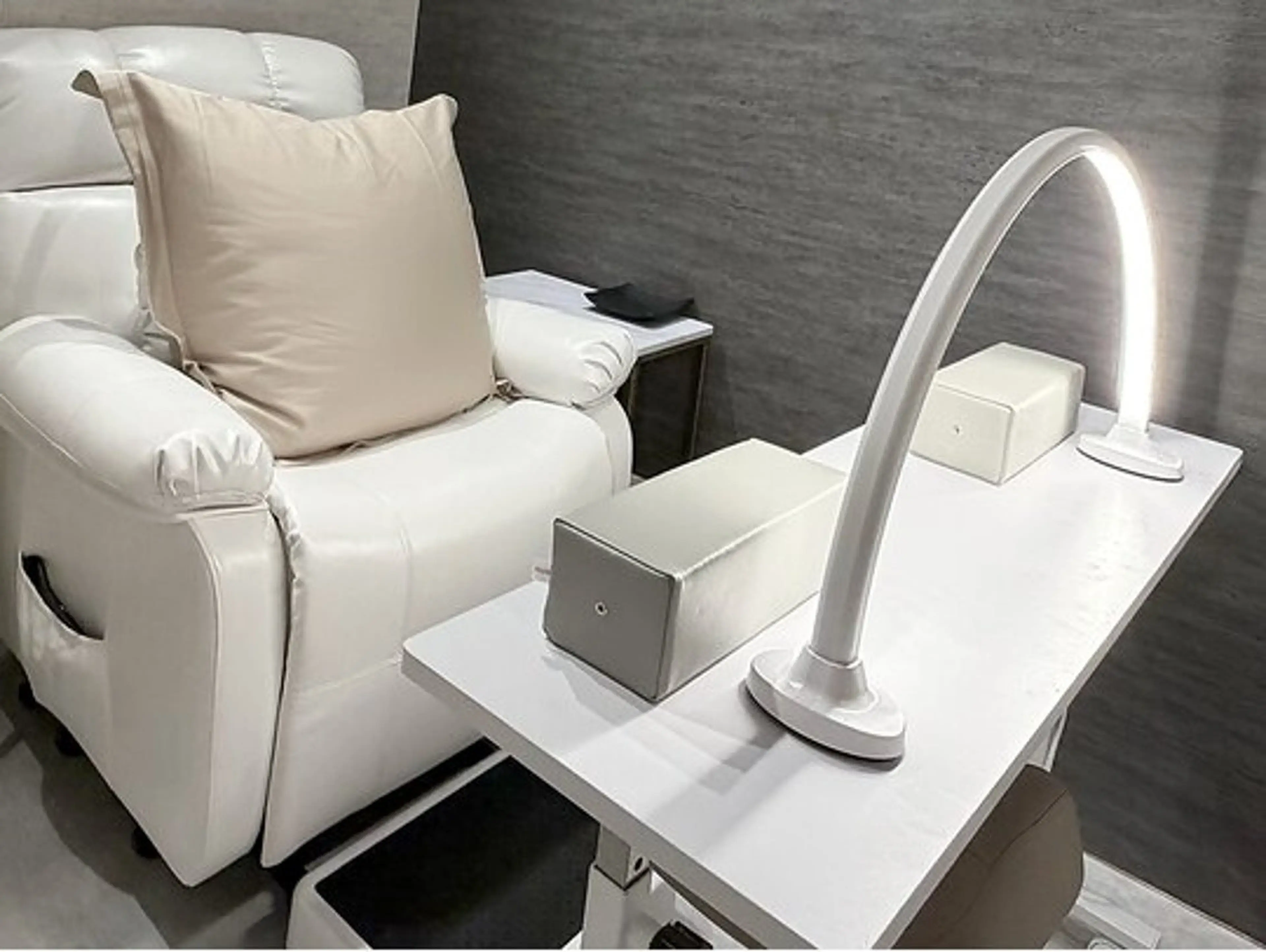 ✨️フットケア練習モデル✨️甘皮処理＋足裏角質ケア　クイックマッサージ付きの写真