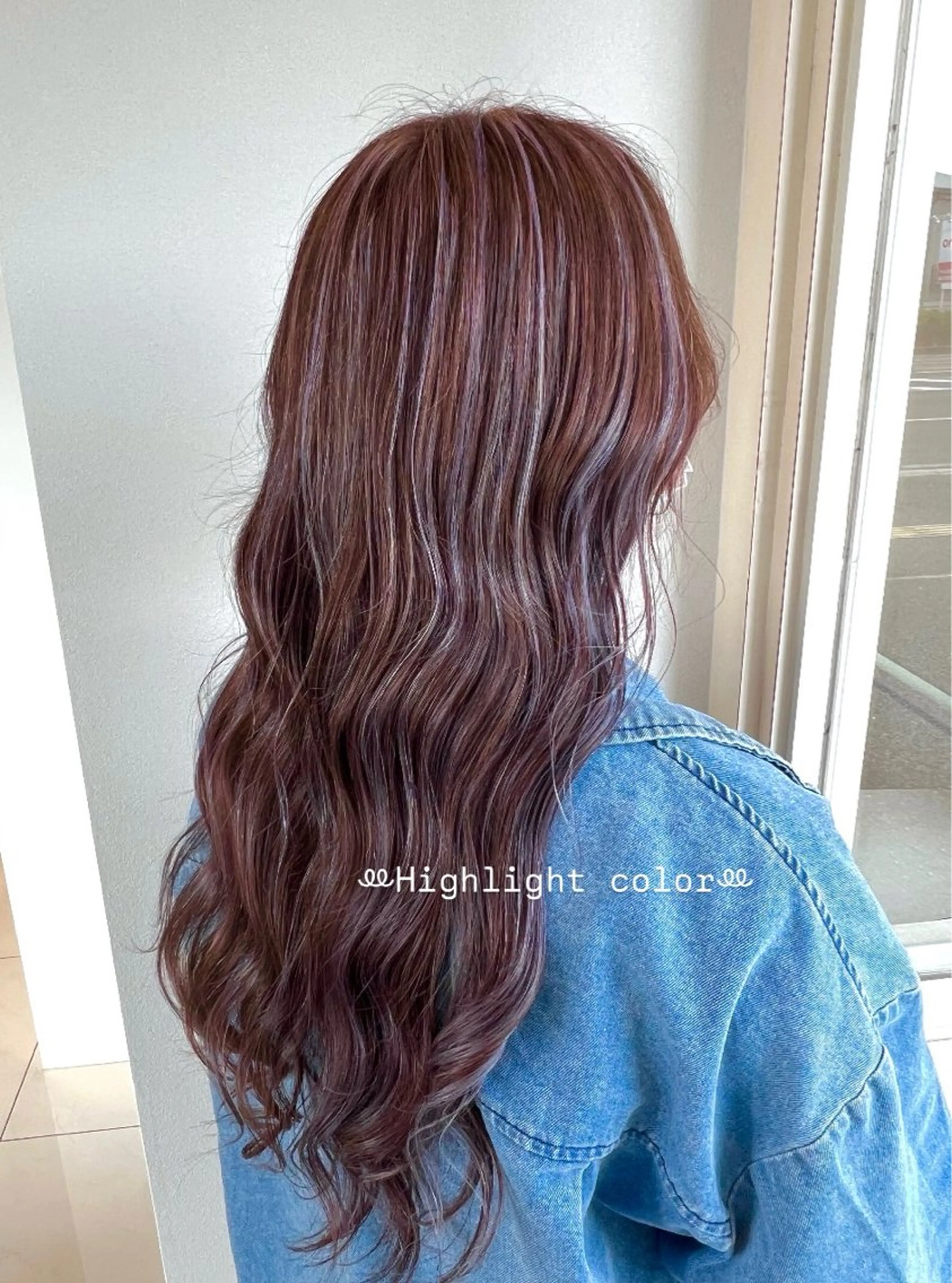 ロング カラー ハイライトカラー ラベンダーカラー ラベンダーピンク オレンジ ピンクカラー ヘアカラー トリートメント LiTA 友田未来のヘアスタイル